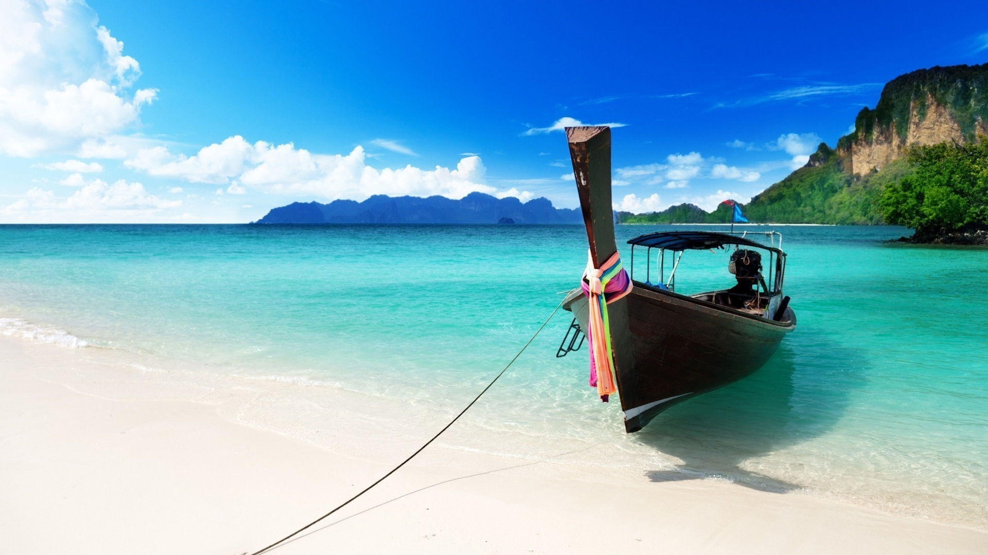 Wallpaper HD Beaches with Boats