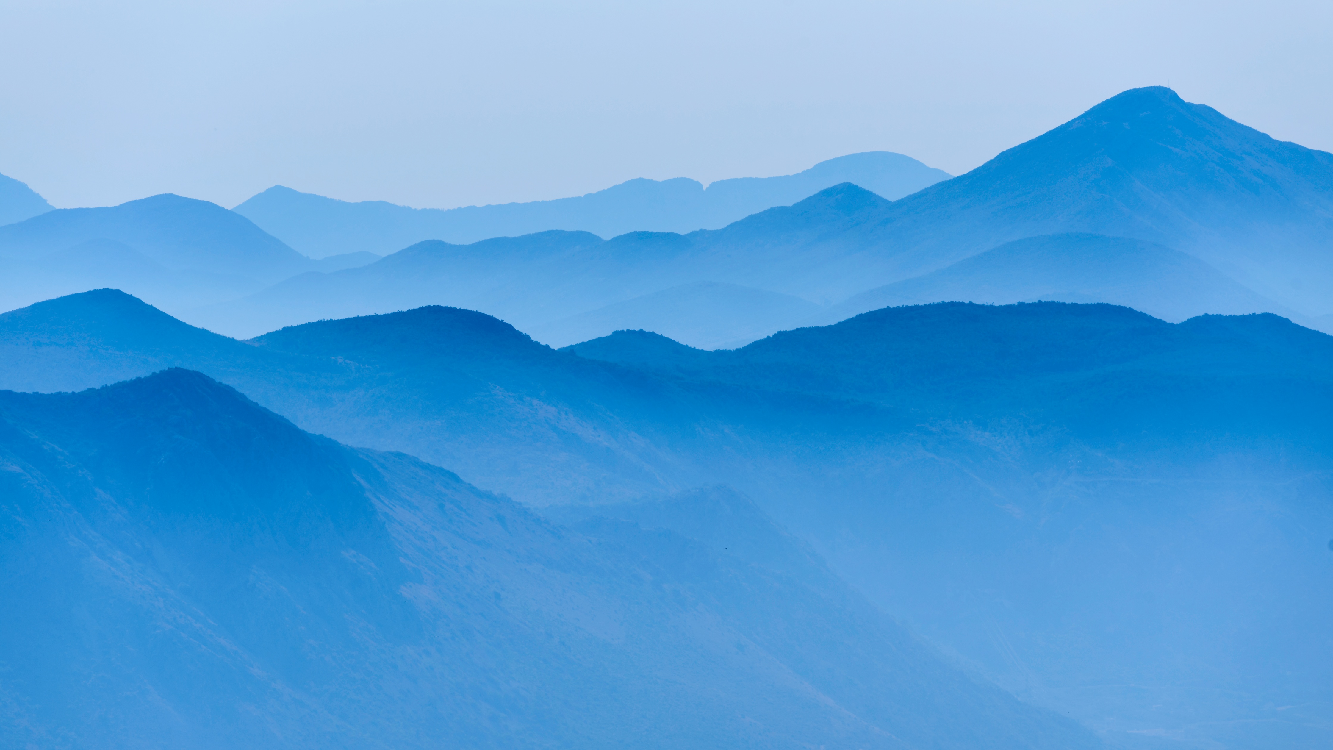 Blue mountains Wallpaper 4K, Foggy, Mountain range, Landscape