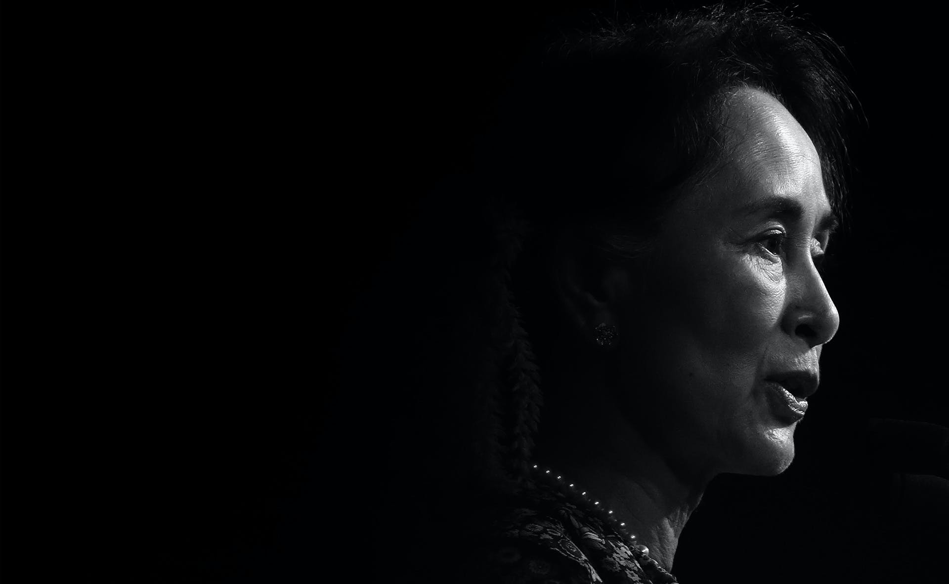 Aung San Suu Kyi, Hero and Villain