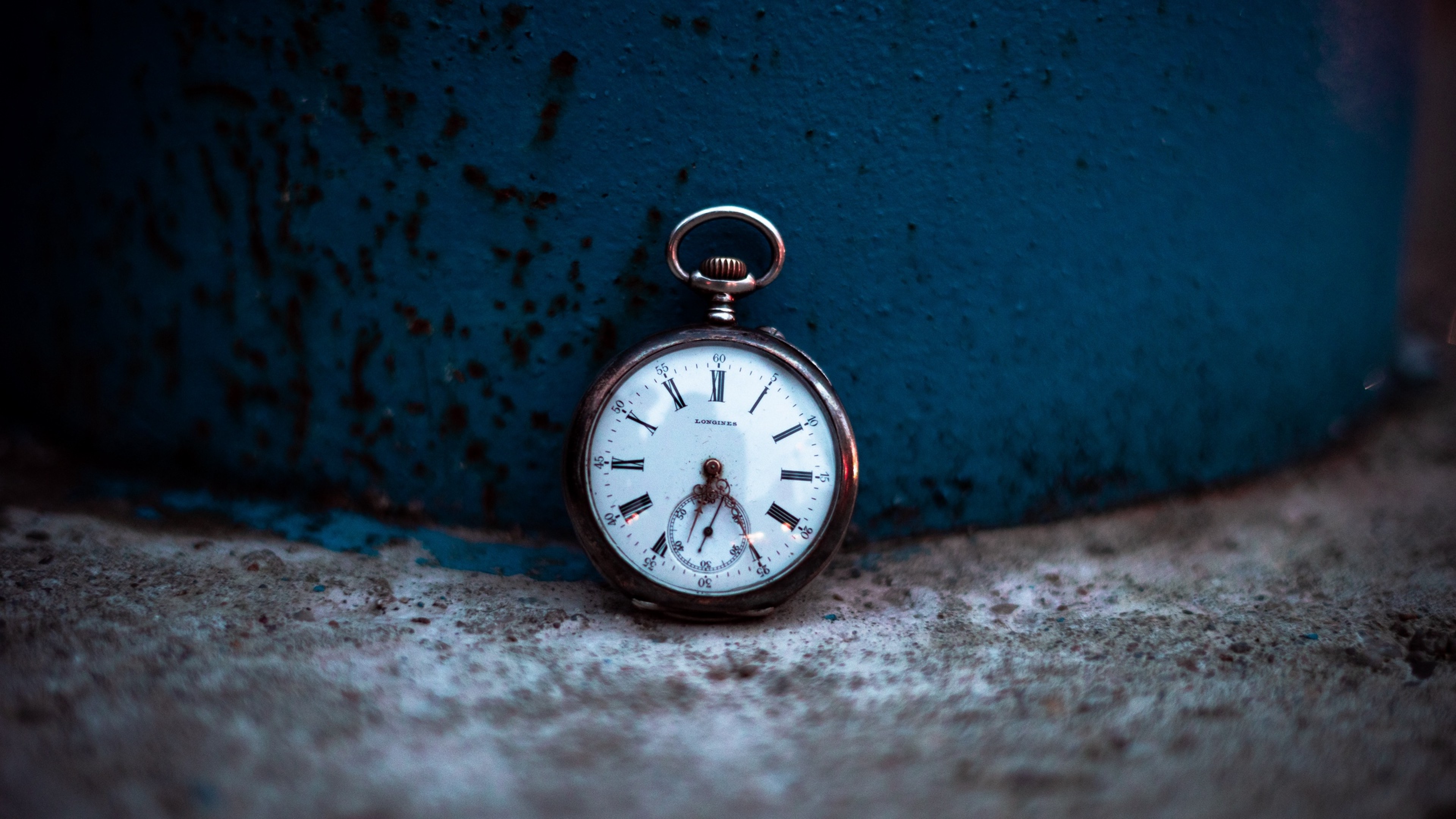 Pocket watch HD Wallpaper 4K Ultra HD
