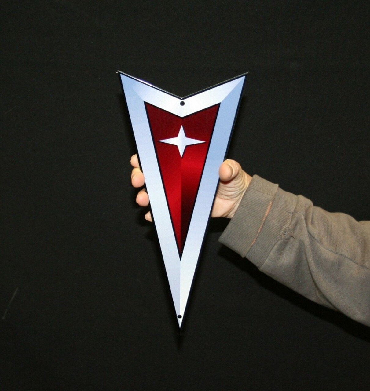 Pontiac Red Arrow Emblem Metal Sign