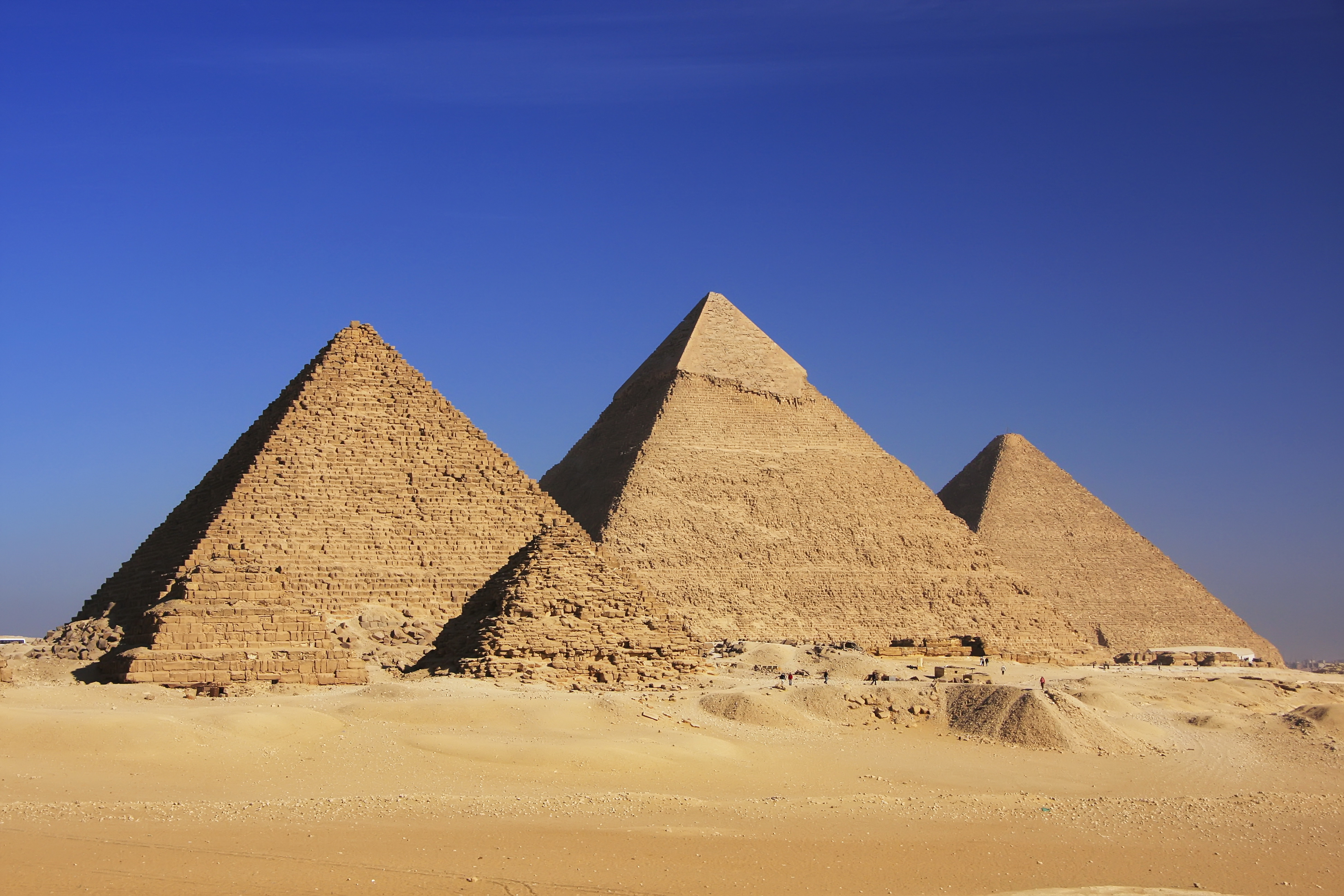 Pyramid HD Wallpaper and Background