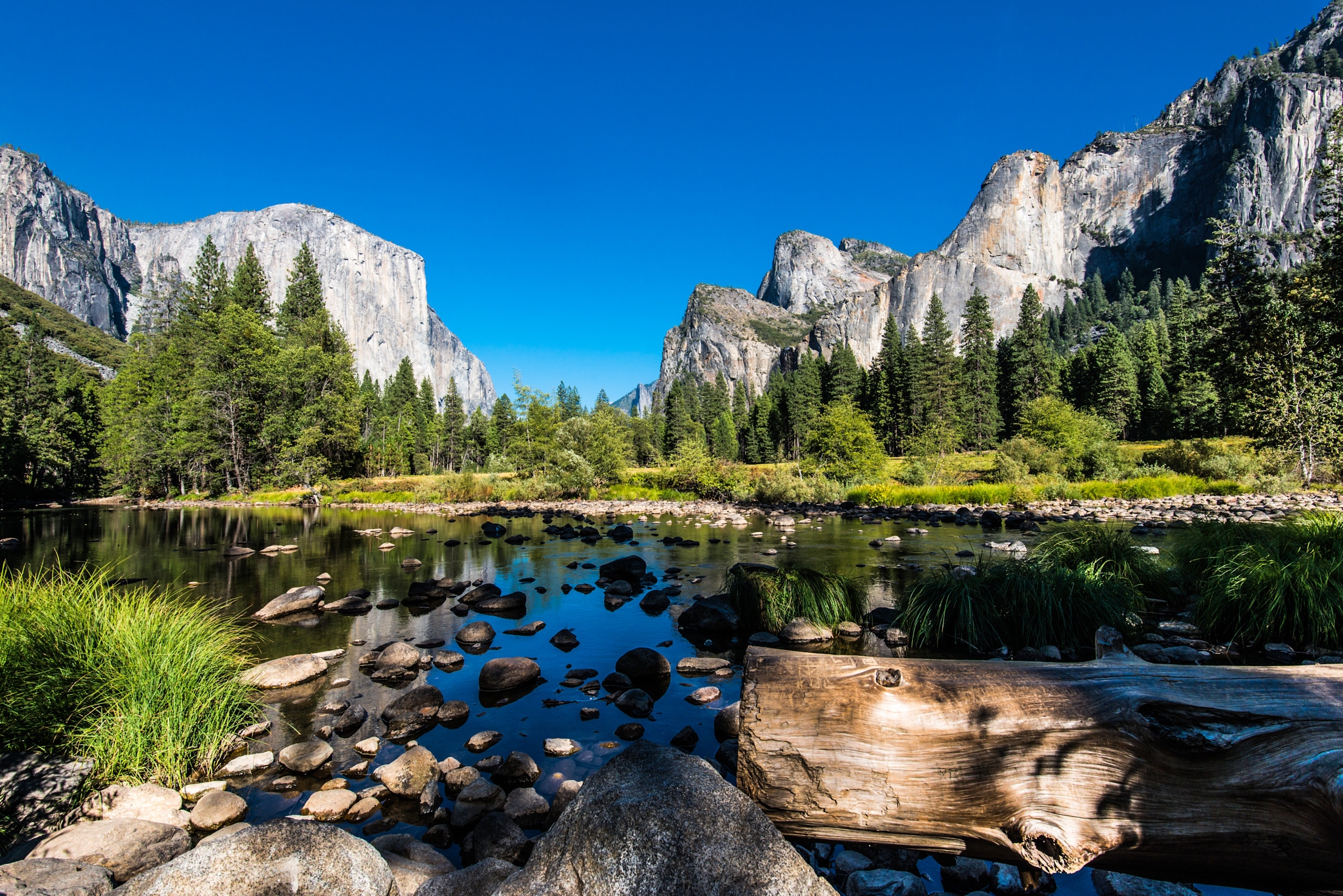 Summer In Yosemite National Park In California's Sierra Nevada Mountains United States Of America 4k Ultra HD Wallpaper For Deskx2400, Wallpaper13.com