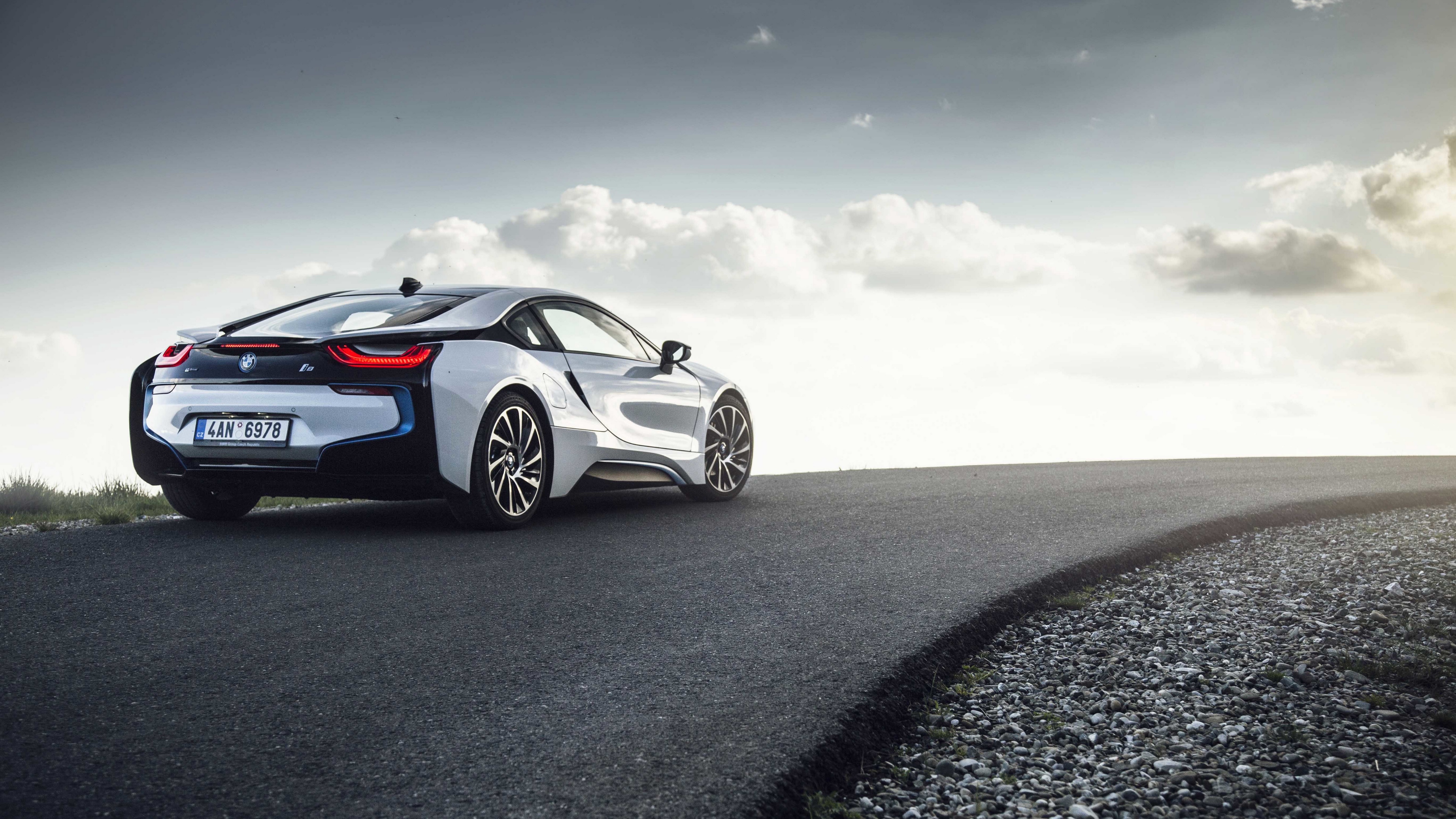 Wallpaper 4k bmw i8, rear view, road 4k Wallpaper