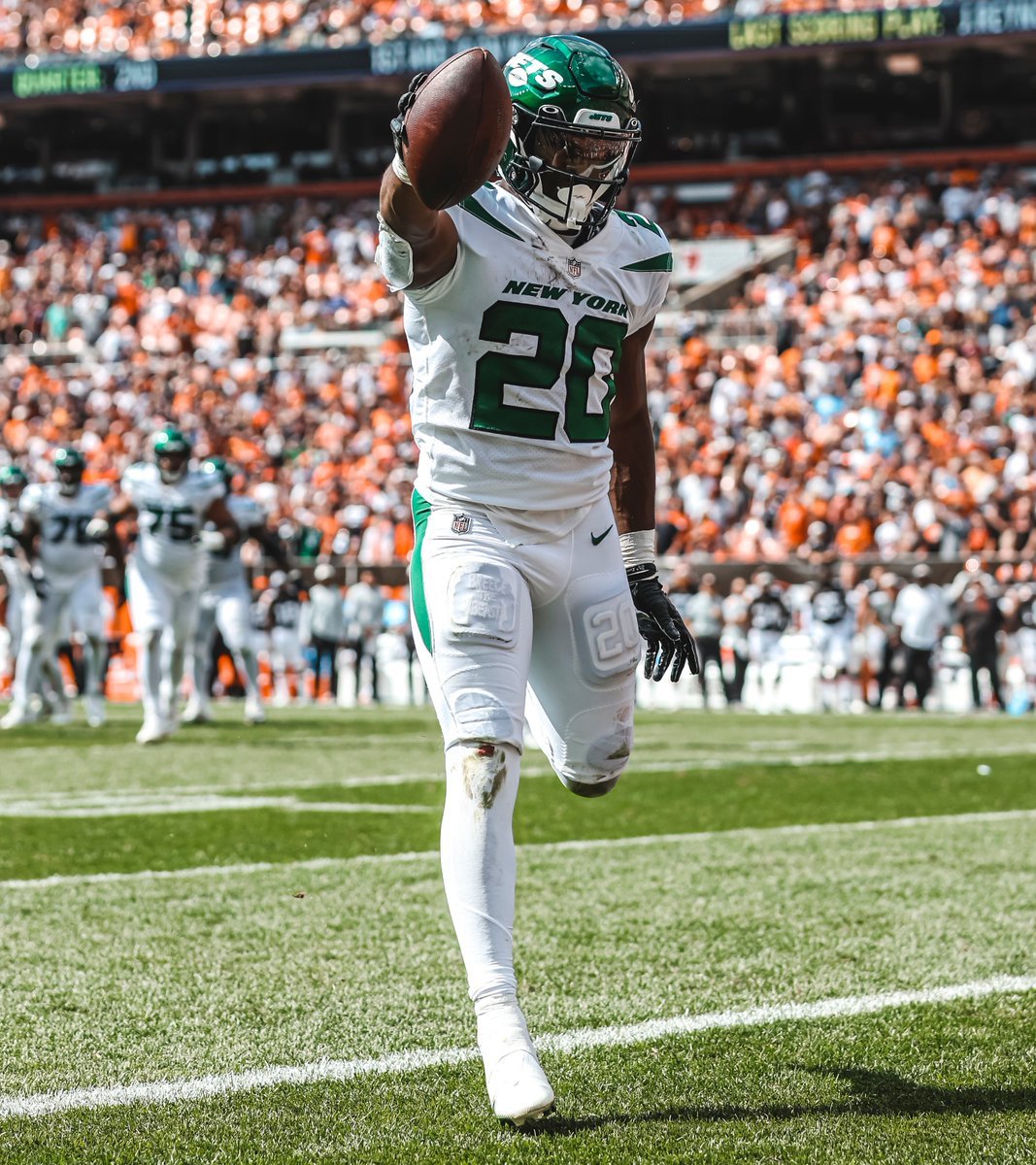 Breece Hall Wallpaper, New York Jets Wallpaper, NFL Wallpaper in 2023