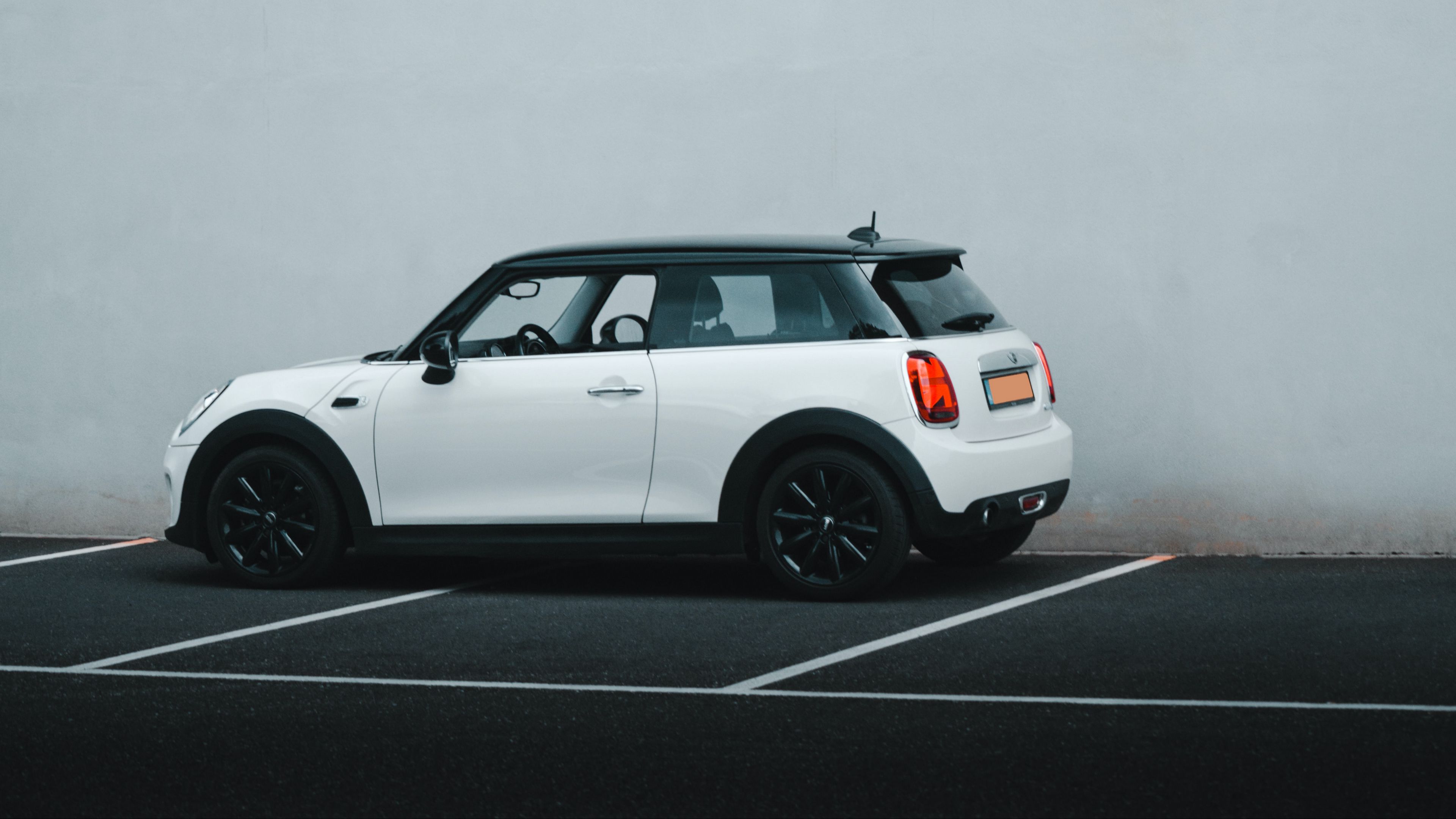 Download wallpaper 3840x2160 mini cooper, mini, car, white, side view 4k uhd 16:9 HD background