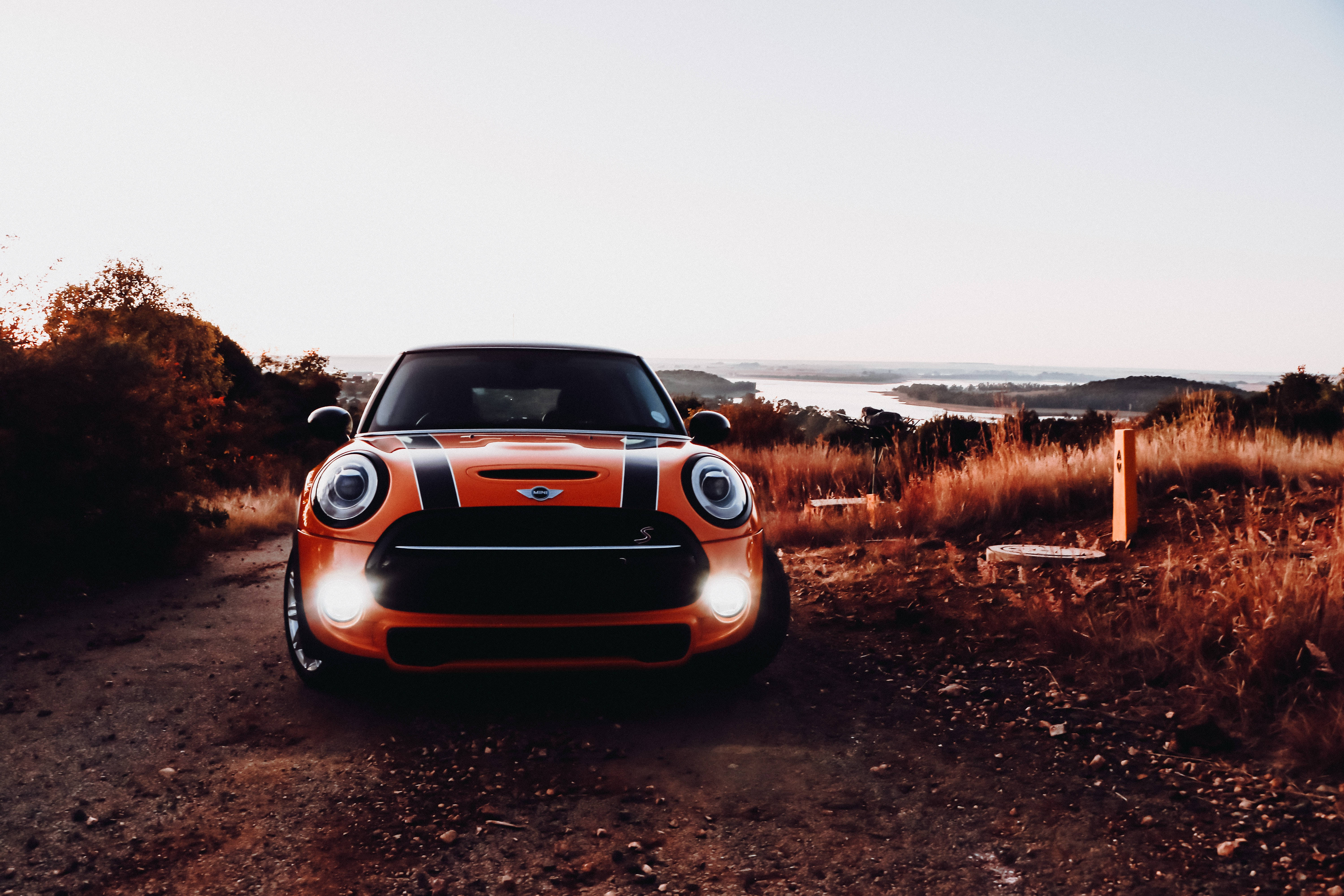 Download Mini Cooper Wallpaper