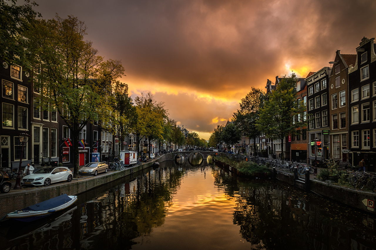 Desktop Wallpaper Amsterdam Netherlands Canal Evening Waterfront