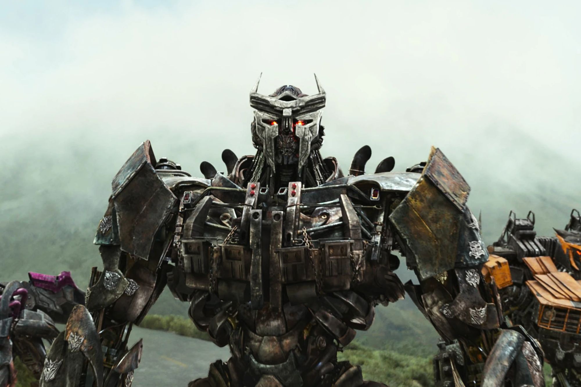 Transformers: Rise Of The Beasts' Review: Annoying Robo Flop