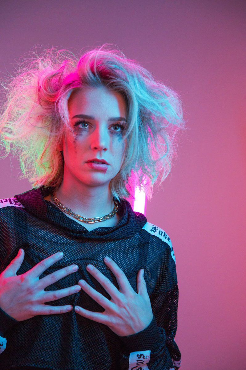 Smoshhhh. Celebrities female, Courtney miller, Favorite celebrities