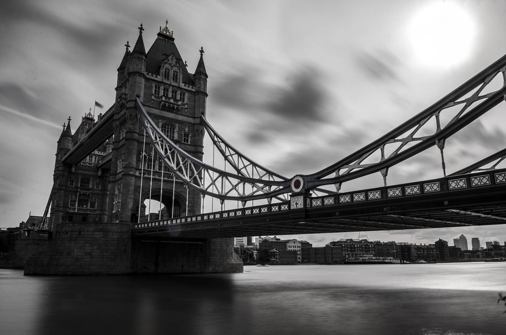 Download London Tower Bridge Black & White Wallpaper