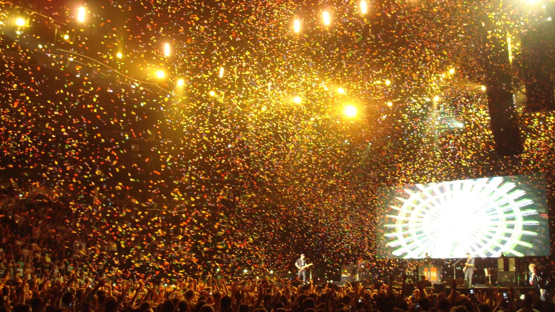 Wallpaper / concert, crowd, 1080P, coldplay, music, HD free download