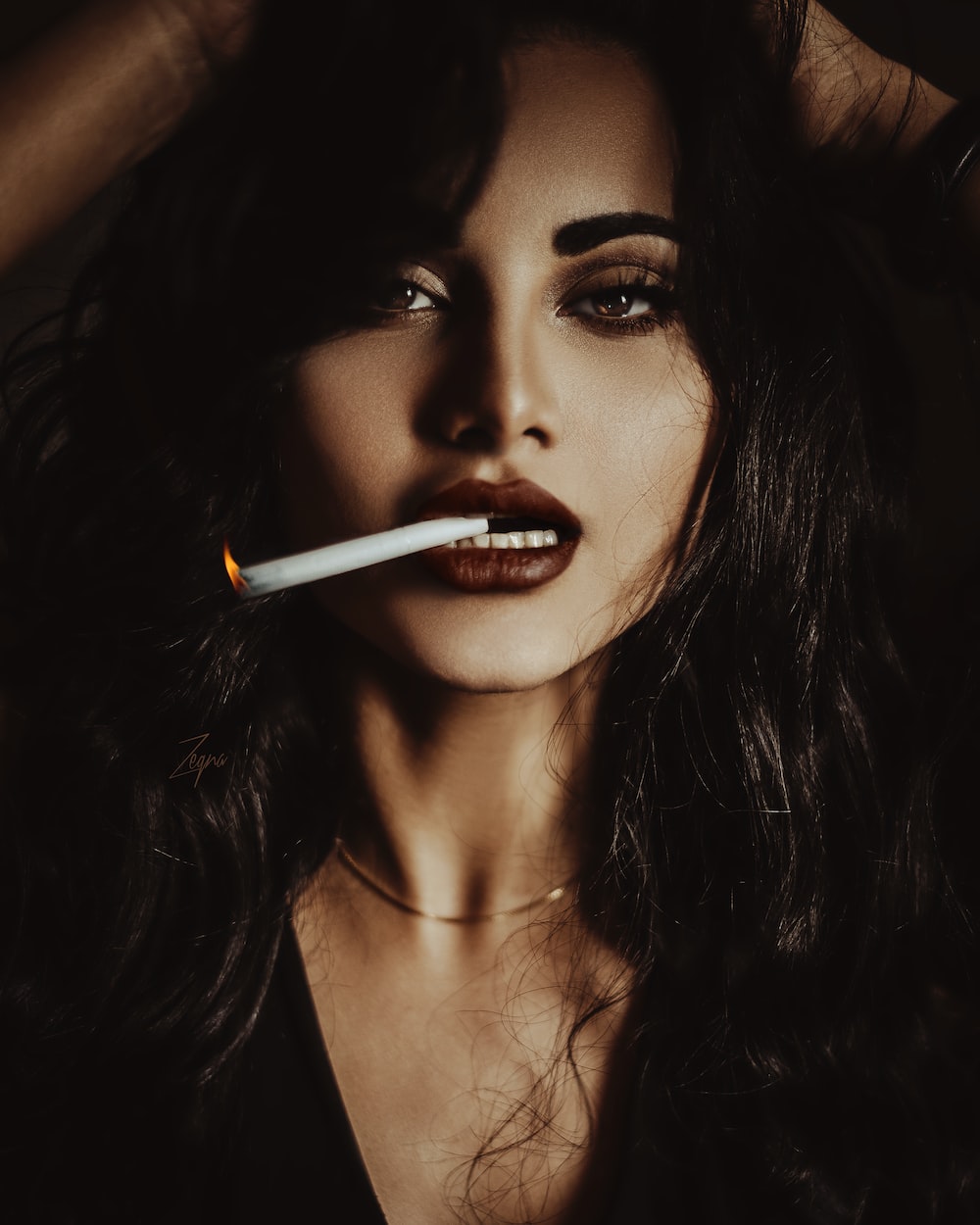 Woman Smoking Wallpapers - Wallpaper Cave