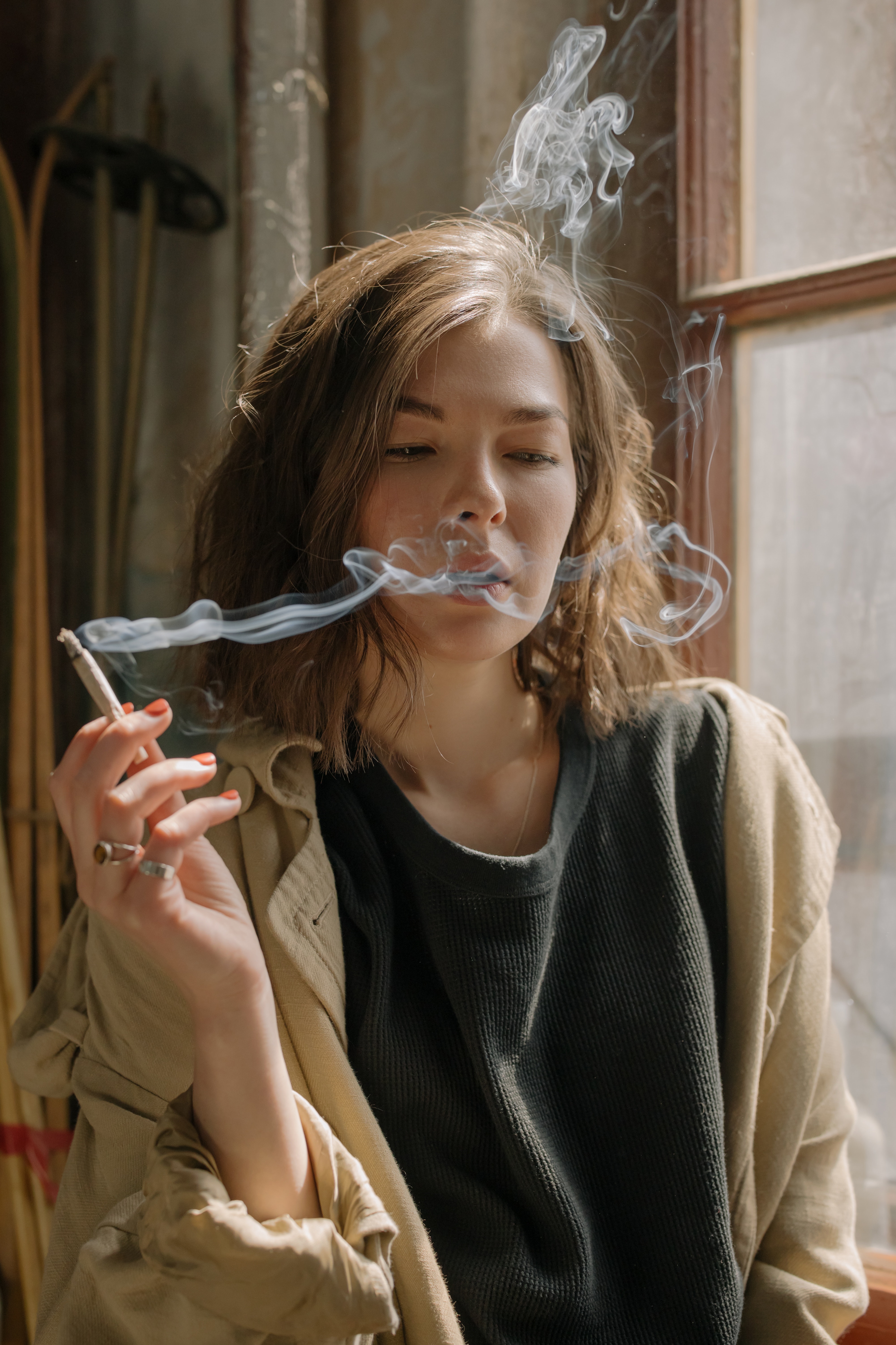 Smoking Girl Photo, Download The BEST Free Smoking Girl & HD Image