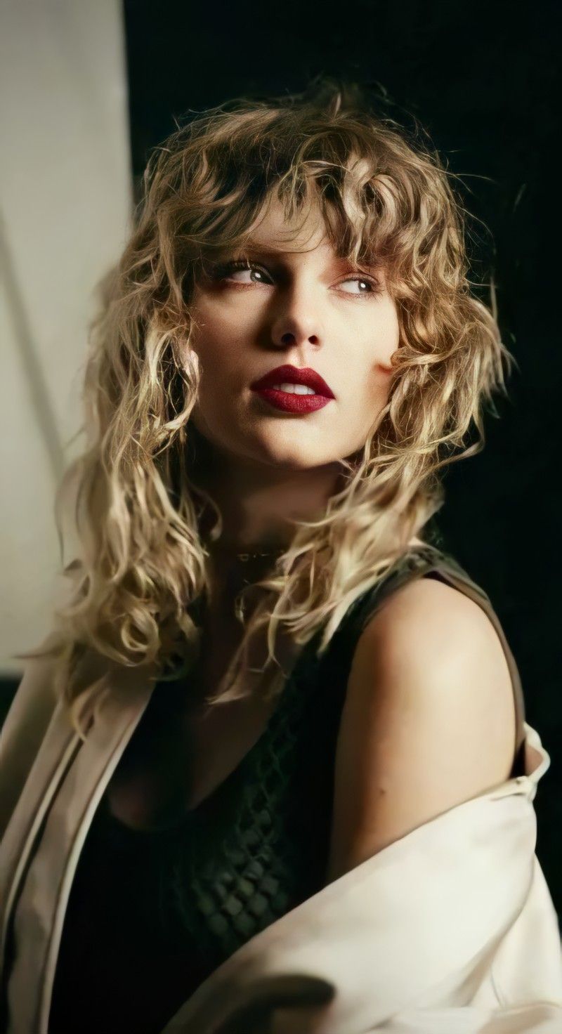 Taylor Swift wallpaper. Taylor swift videos, Long live taylor swift, Taylor swift hot
