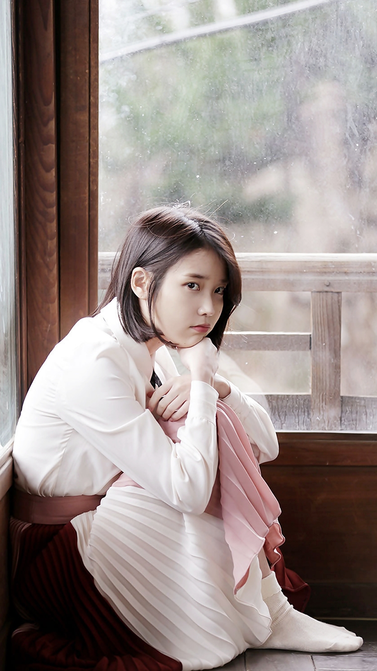 IUht iphone Wallpaper