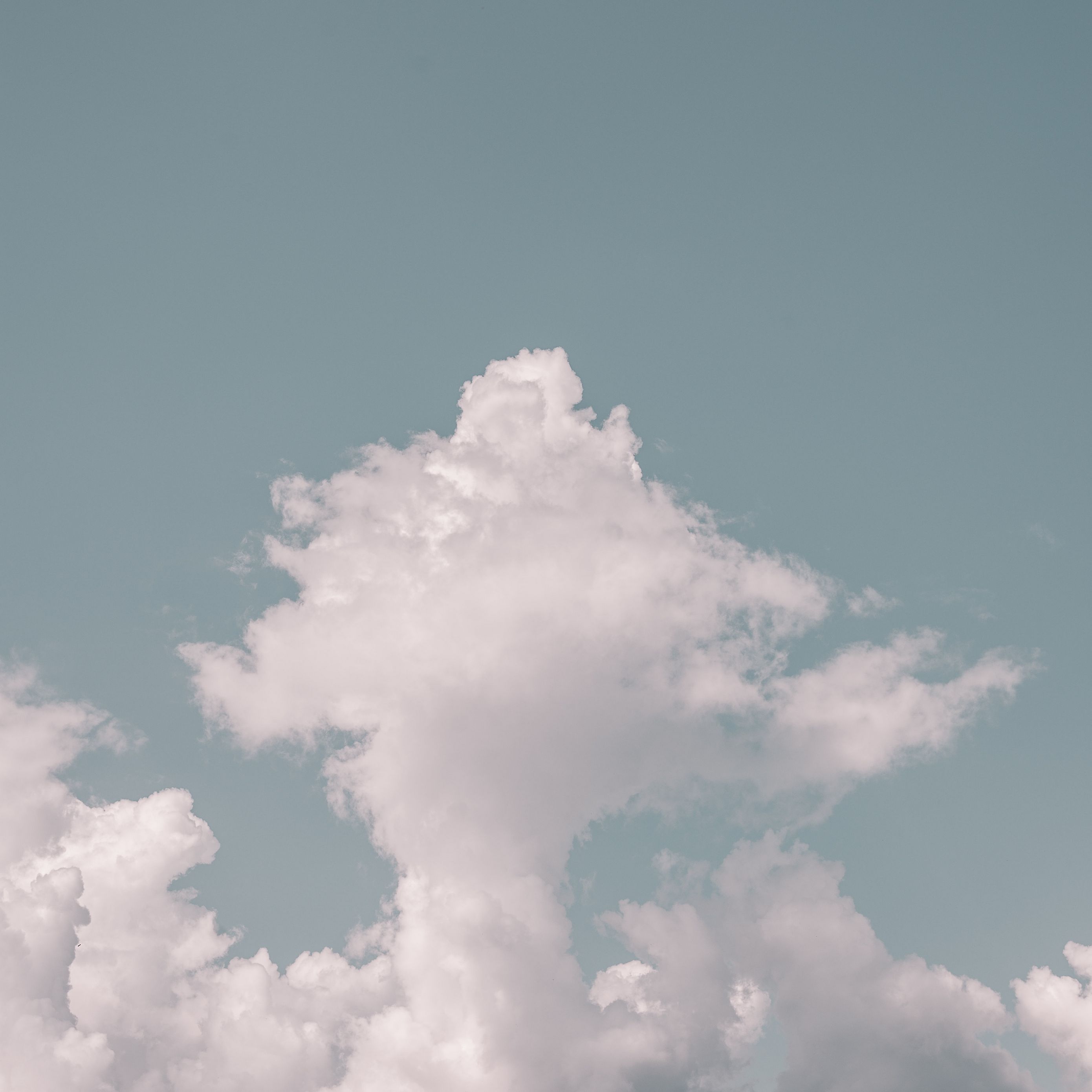 Download wallpaper 2780x2780 clouds, sky, porous, minimalism ipad air, ipad air 2, ipad 3, ipad 4, ipad mini 2, ipad mini 3, ipad mini 4, ipad pro 9.7 for parallax HD background