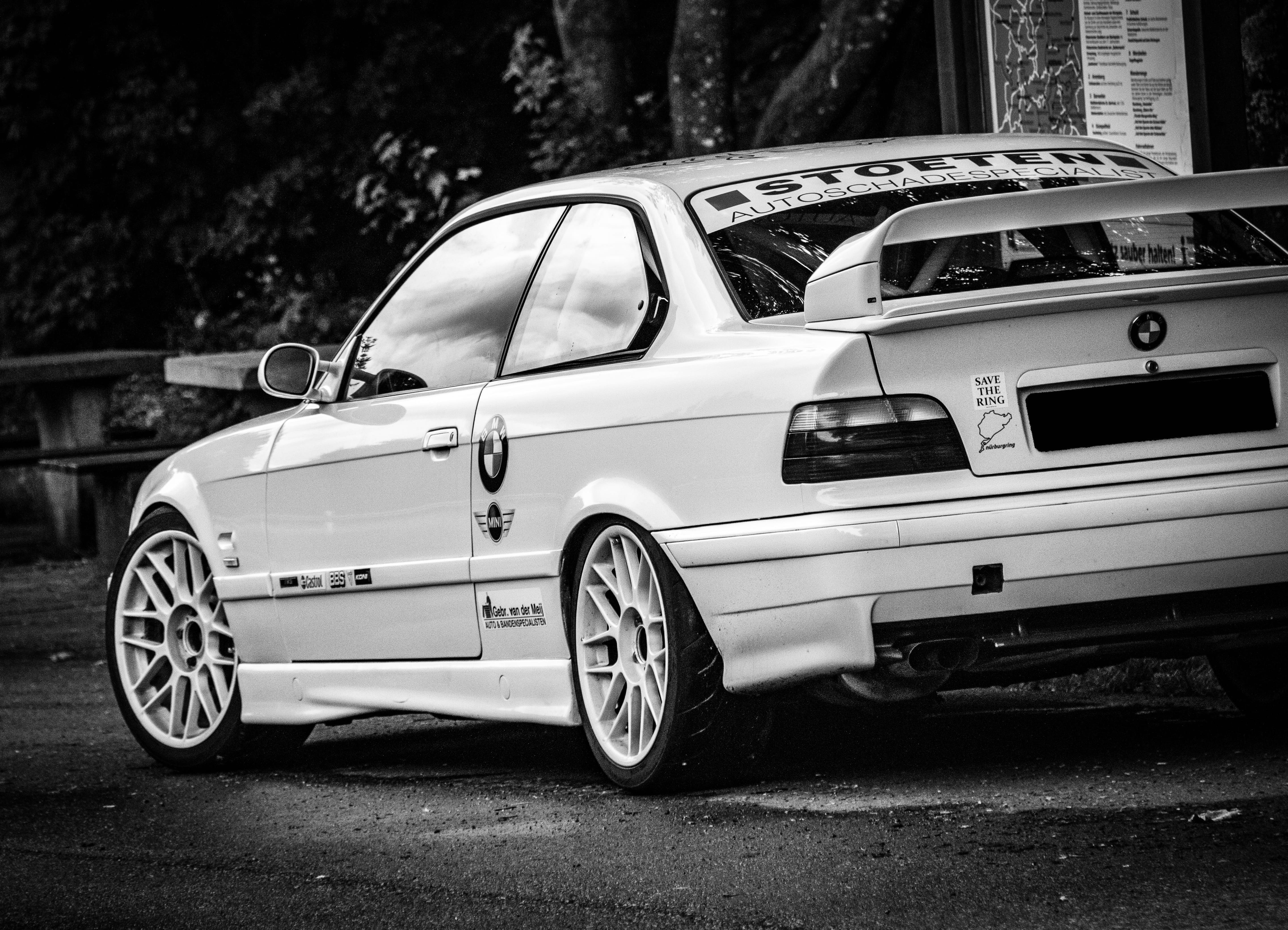 Wallpaper / race car, city, e36, no people, outdoors, bmw m3, car, m power, nature, race, 4K, luxury, speed, fast, racing car, white, m3, racing, mode of transportation free download