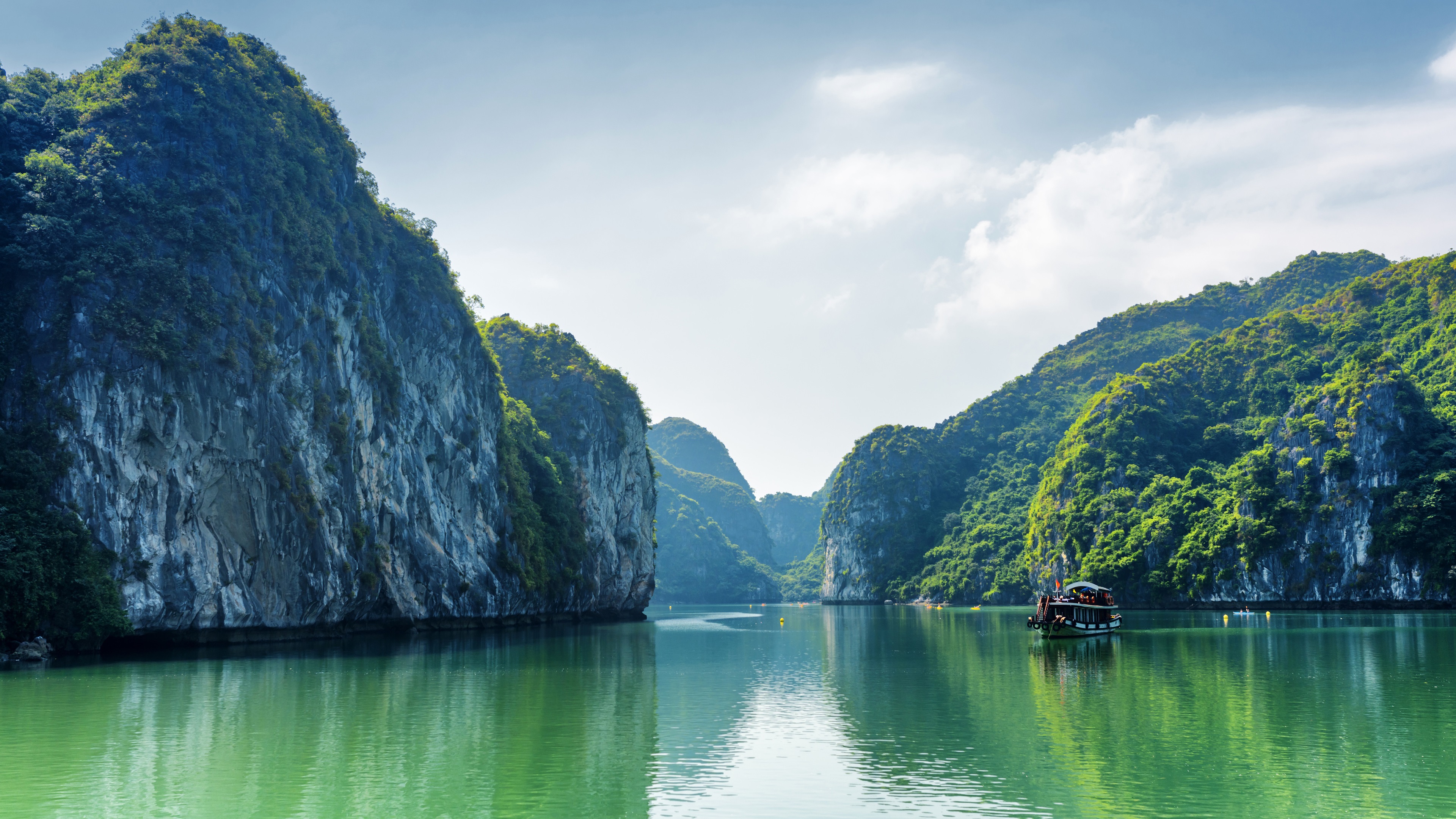 Wallpaper Vietnam, Halong Bay, sea, mountains, clouds, boat 3840x2160 UHD 4K Picture, Image