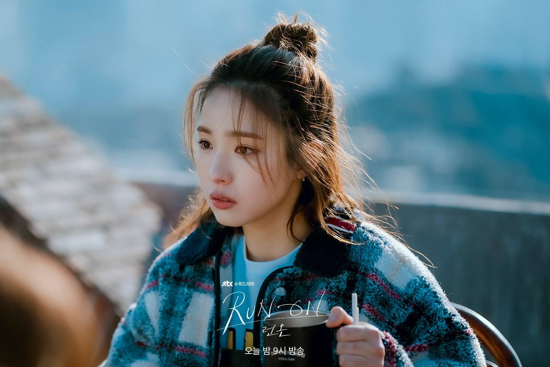 Photos New Stills Added for the Korean Drama 'Run On' HanCinema