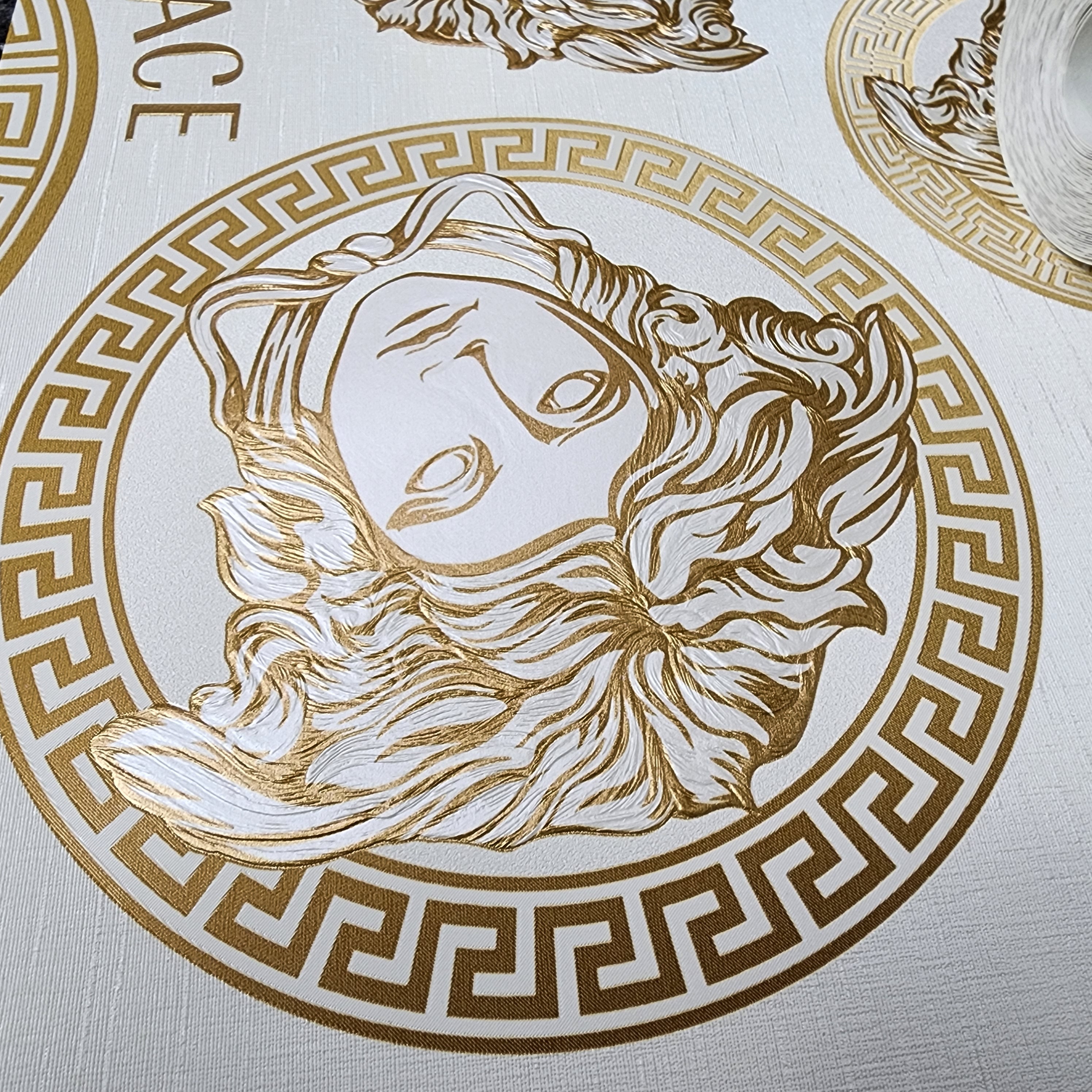 38611-5 Medusa Versace Off white gold metallic greek key circles