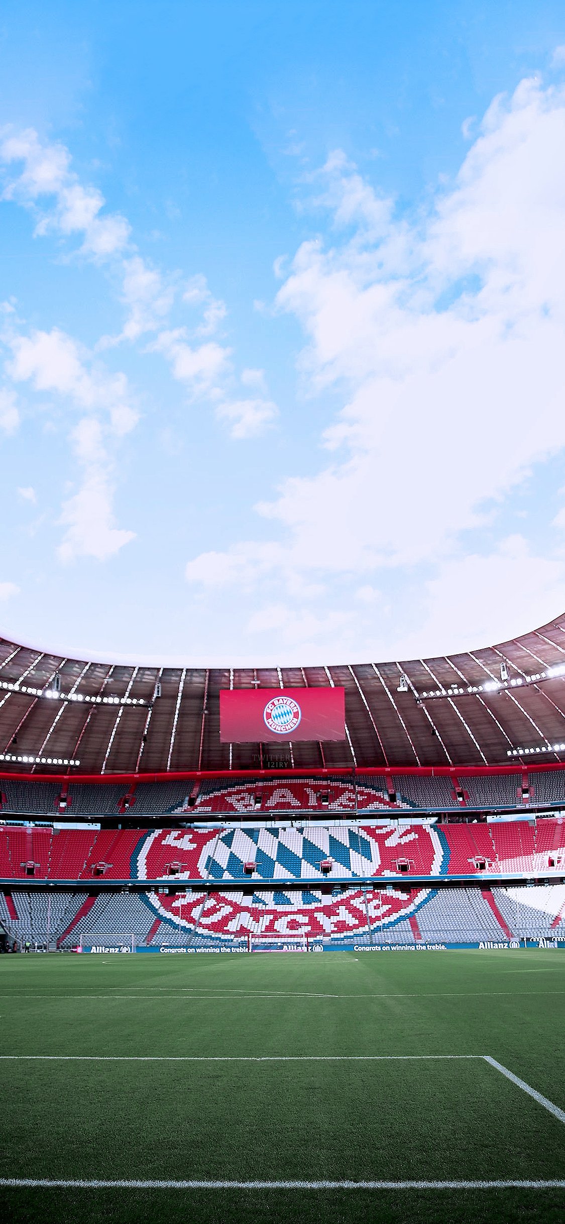 Tadic #Wallpaper └