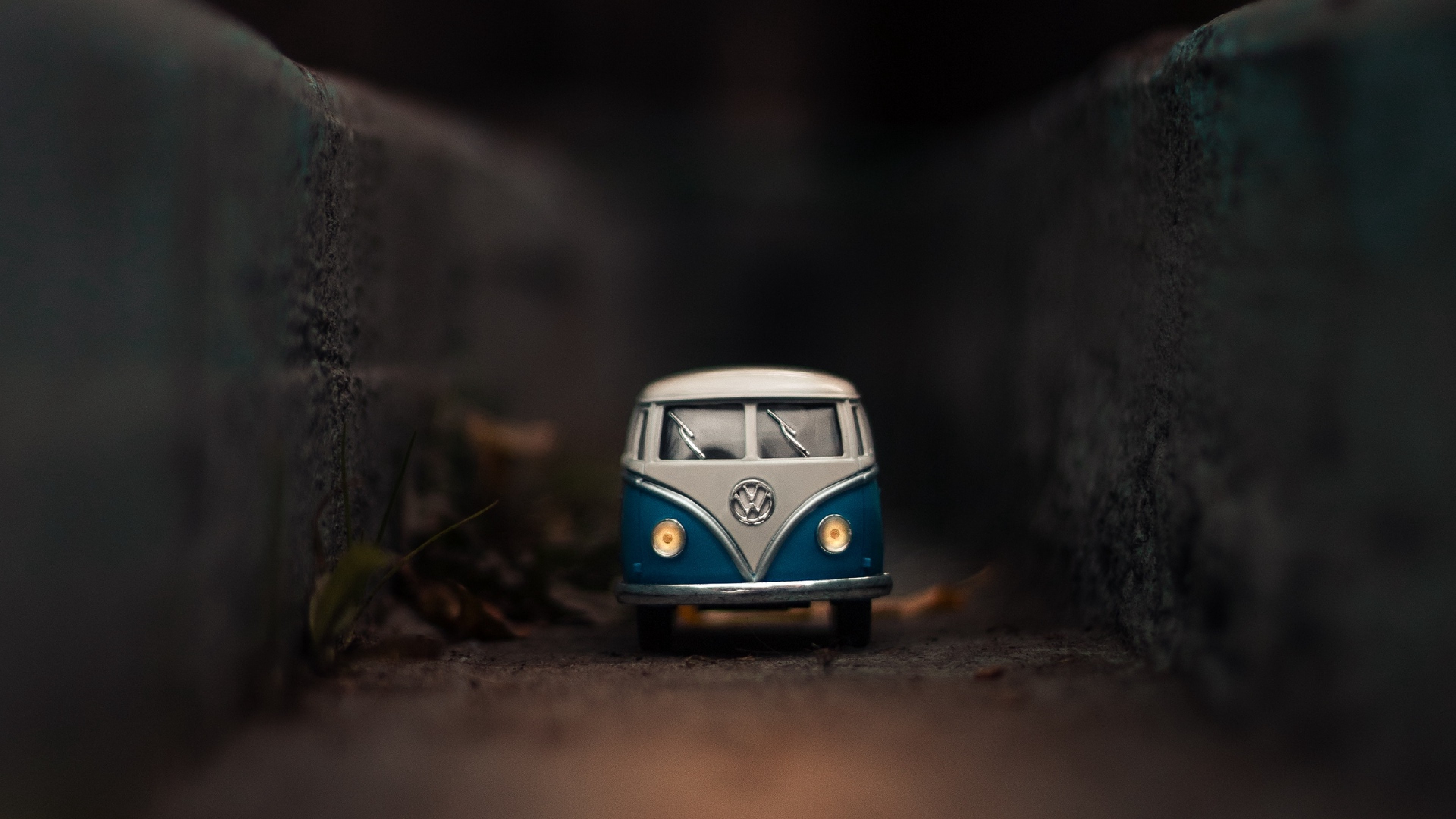 Volkswagen old bus HD Wallpaper 4K Ultra HD