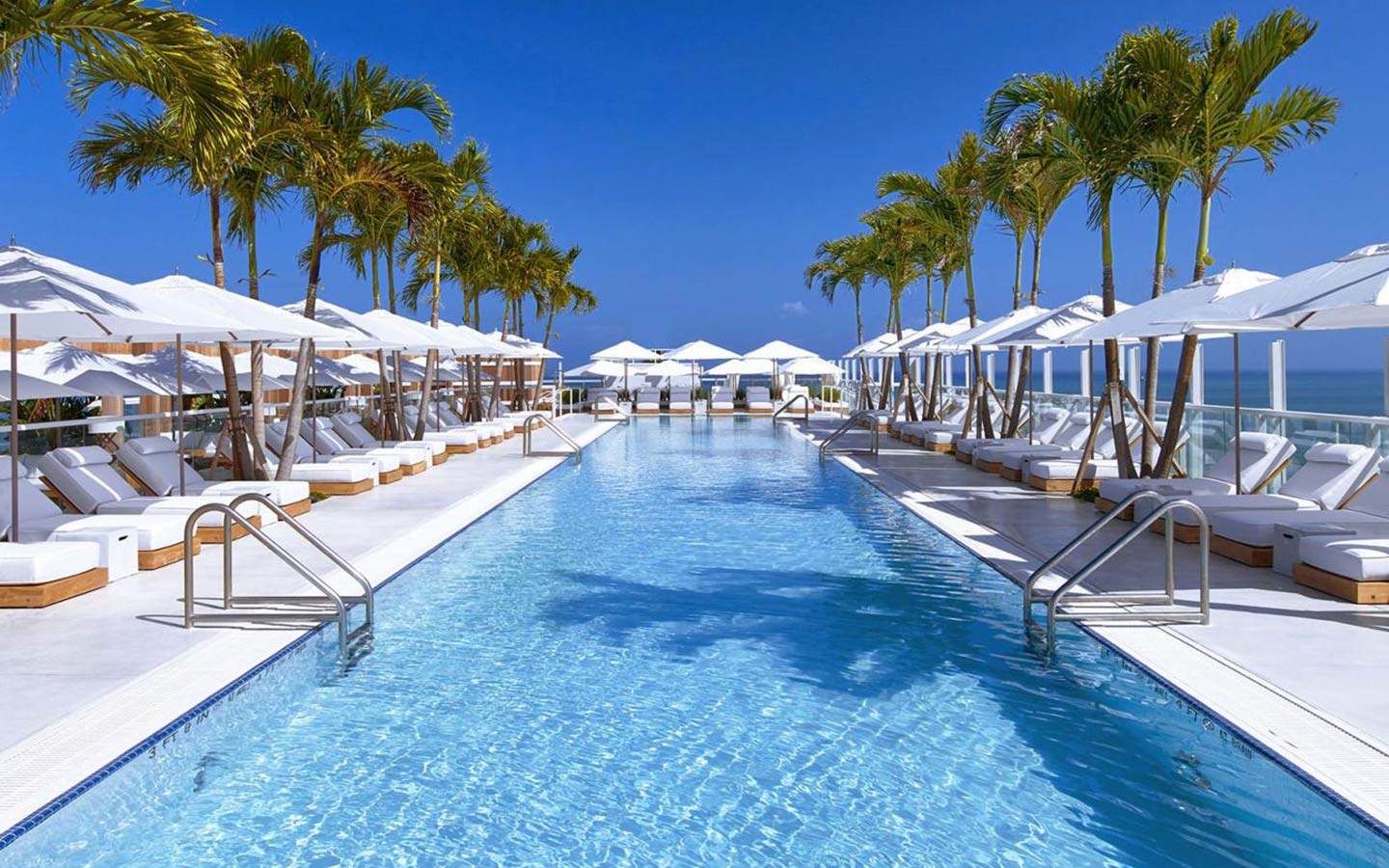 Miami Beach Hotels with Amazing Pools. Greater Miami & Miami Beach