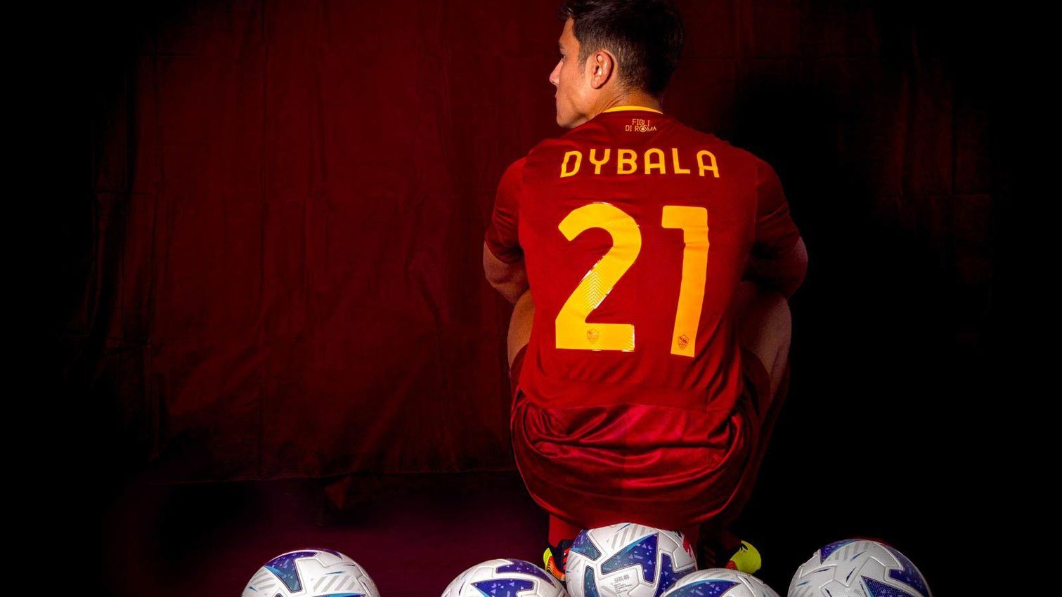 Gallery: 15 great shots of Dybala in the Roma kit!