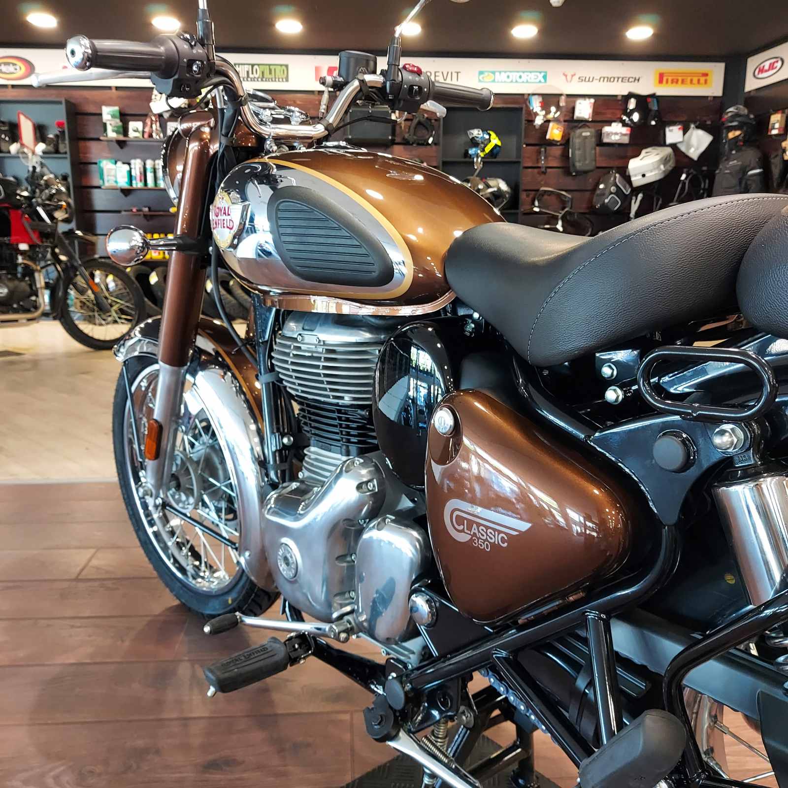 Royal Enfield Classic 350 Chrome Bronze Moto Center