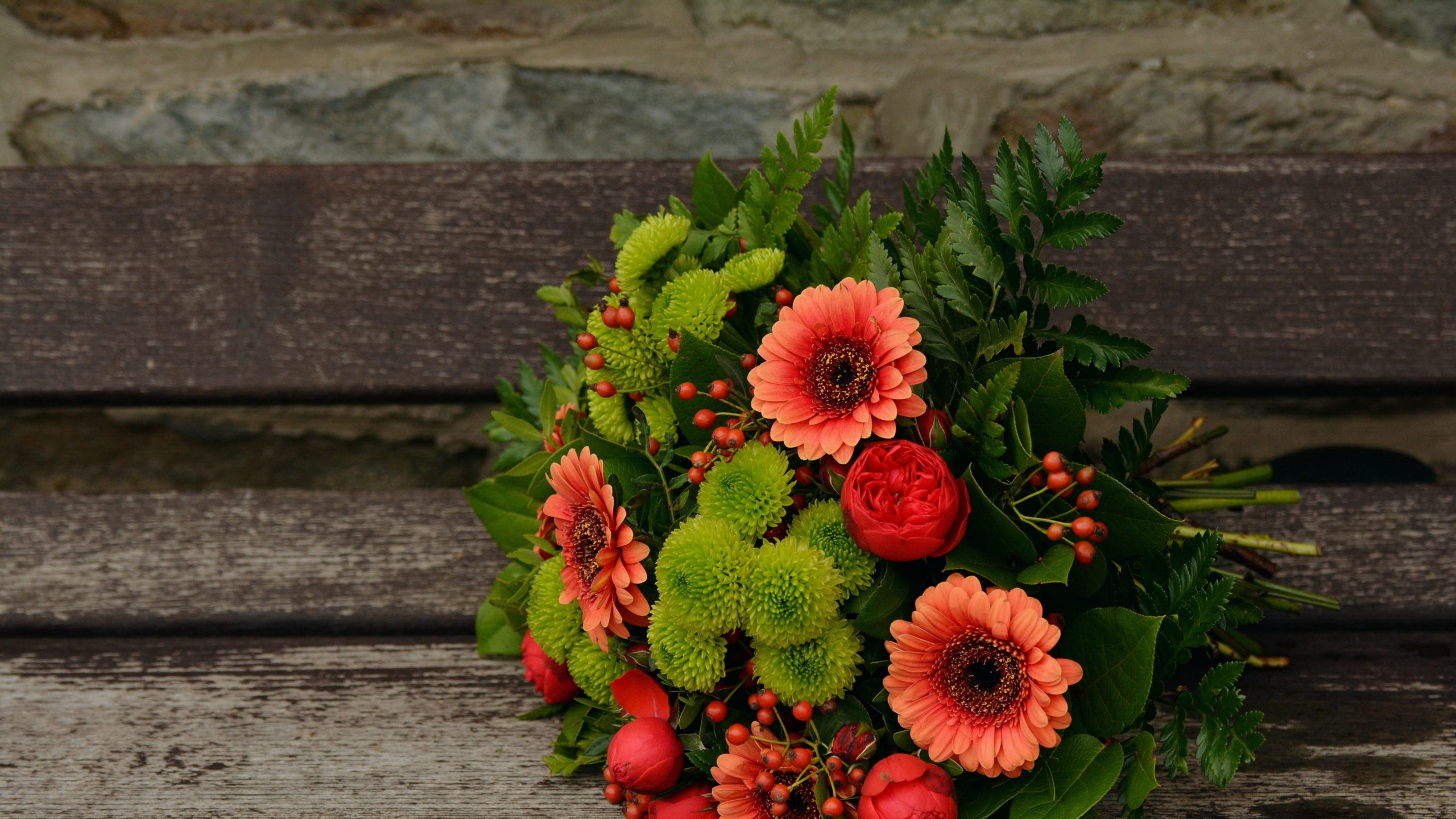 Wallpaper / autumn flowers bouquet gerbera autumn colours 4k wallpaper free download