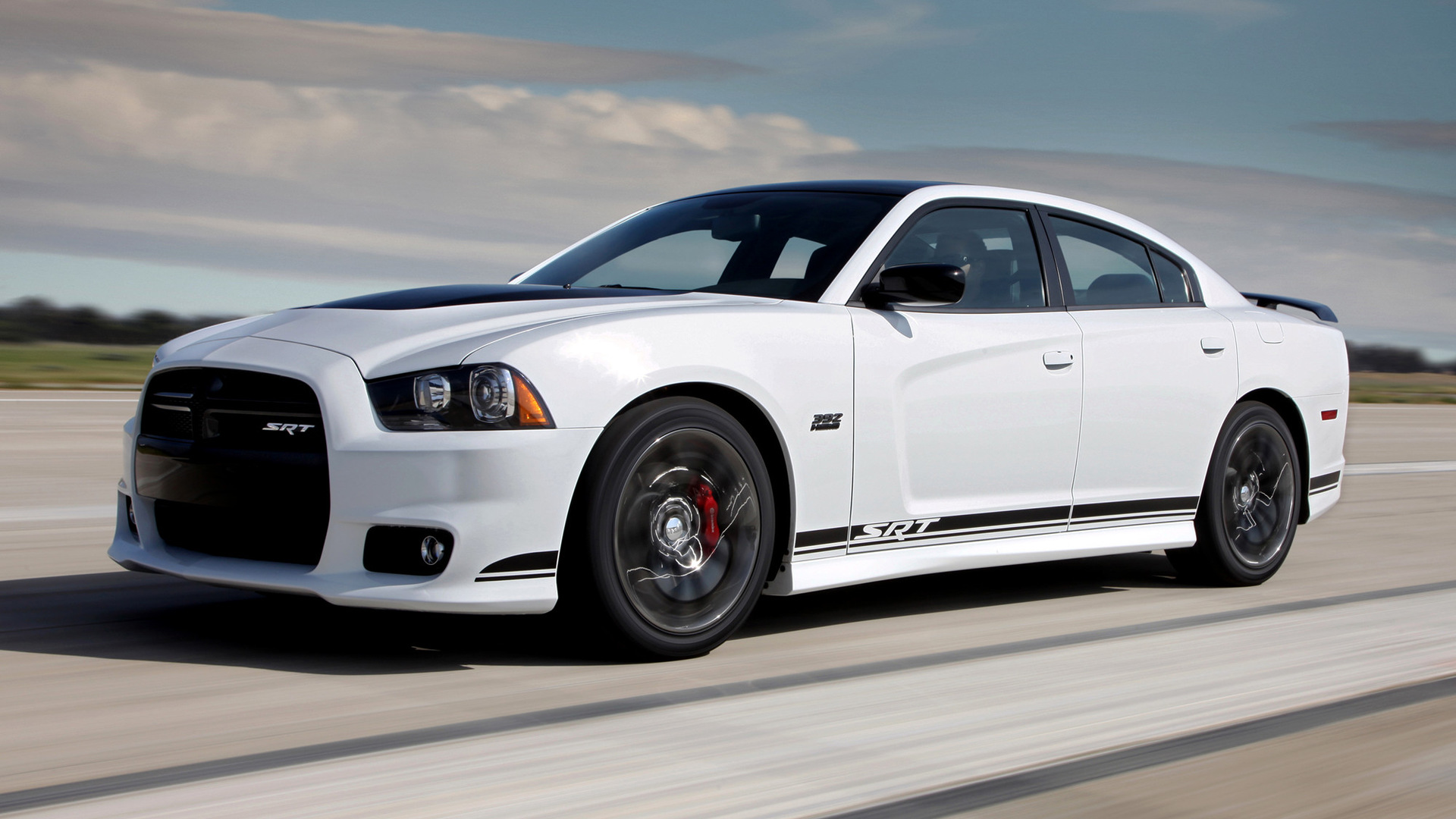 Dodge Charger SRT8 392 Hemi and HD Image