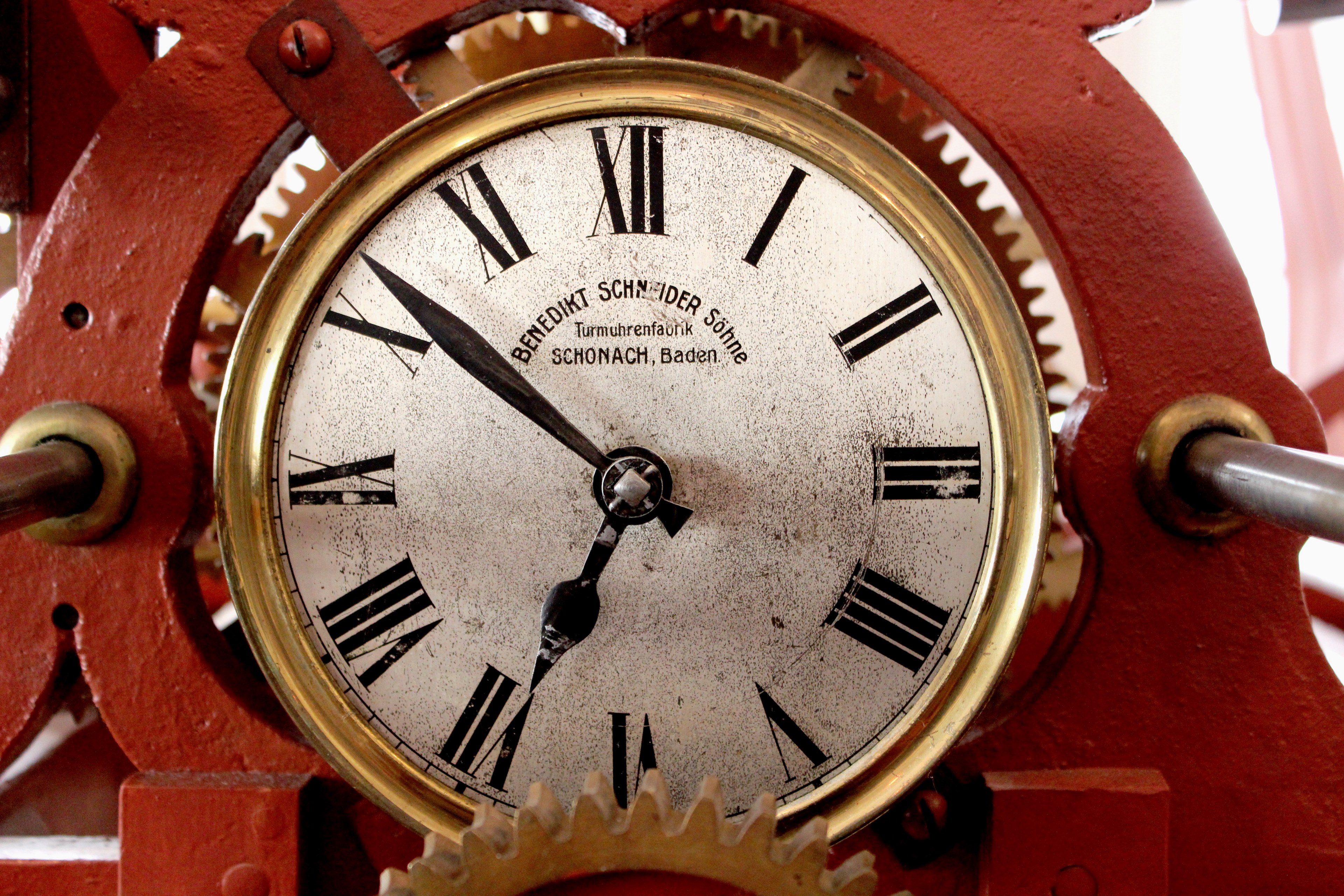 Wallpaper / clock tower historically movement clock face museum 4k wallpaper free download