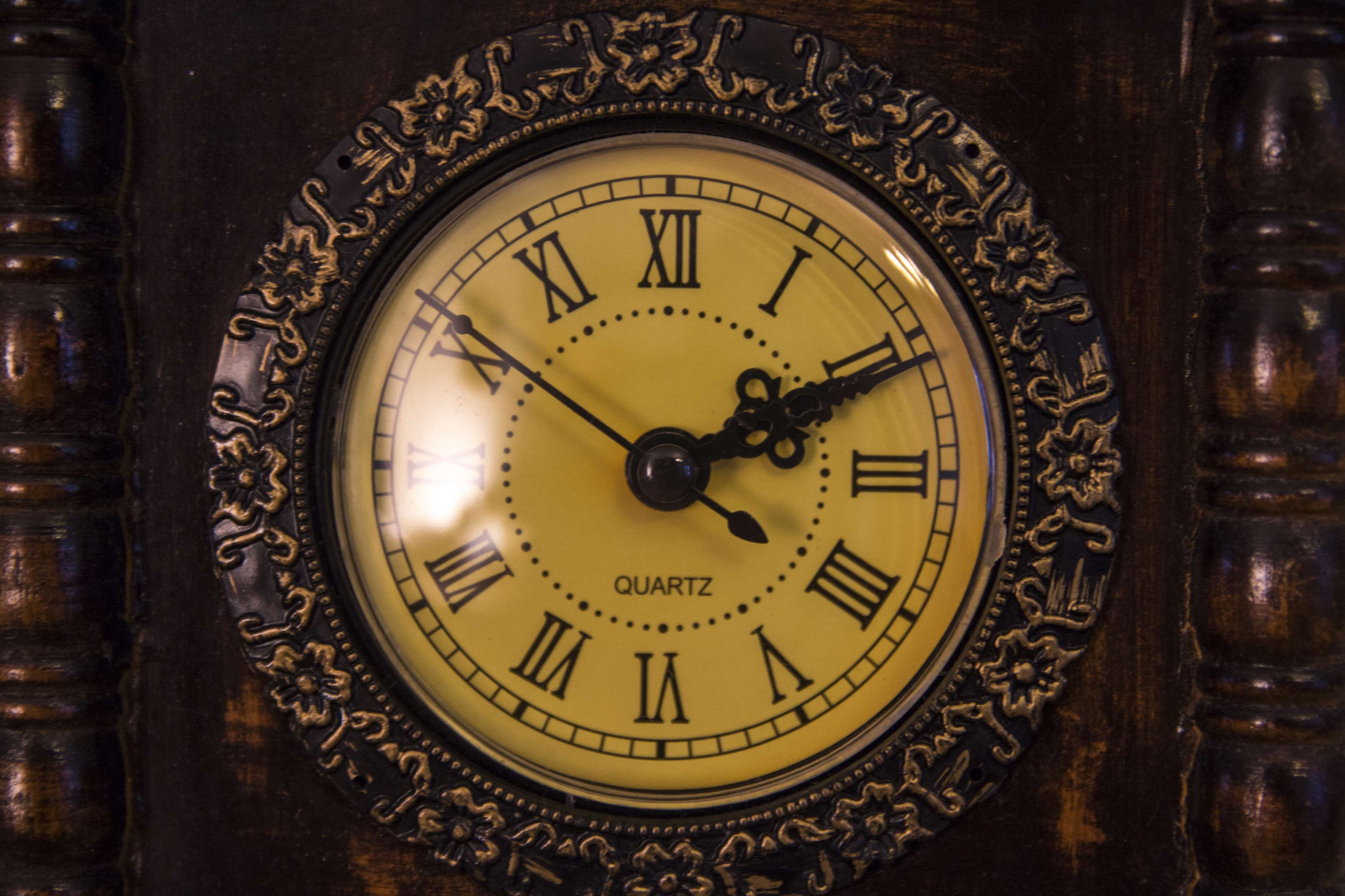 alarm clock, clock, timer, vintage, wood 4k Gallery HD Wallpaper