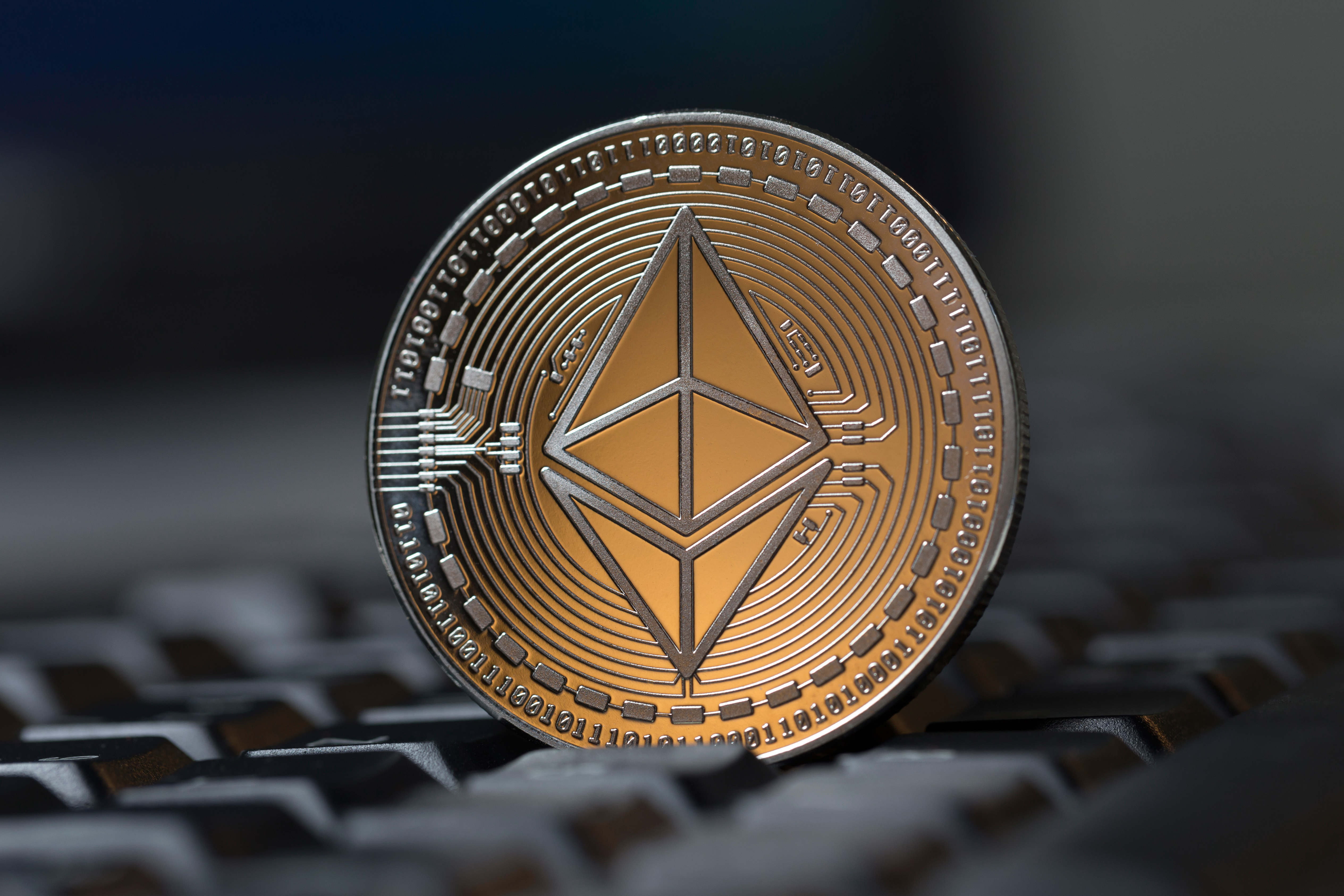 Ethereum 4K, Coin, Cryptocurrency Gallery HD Wallpaper