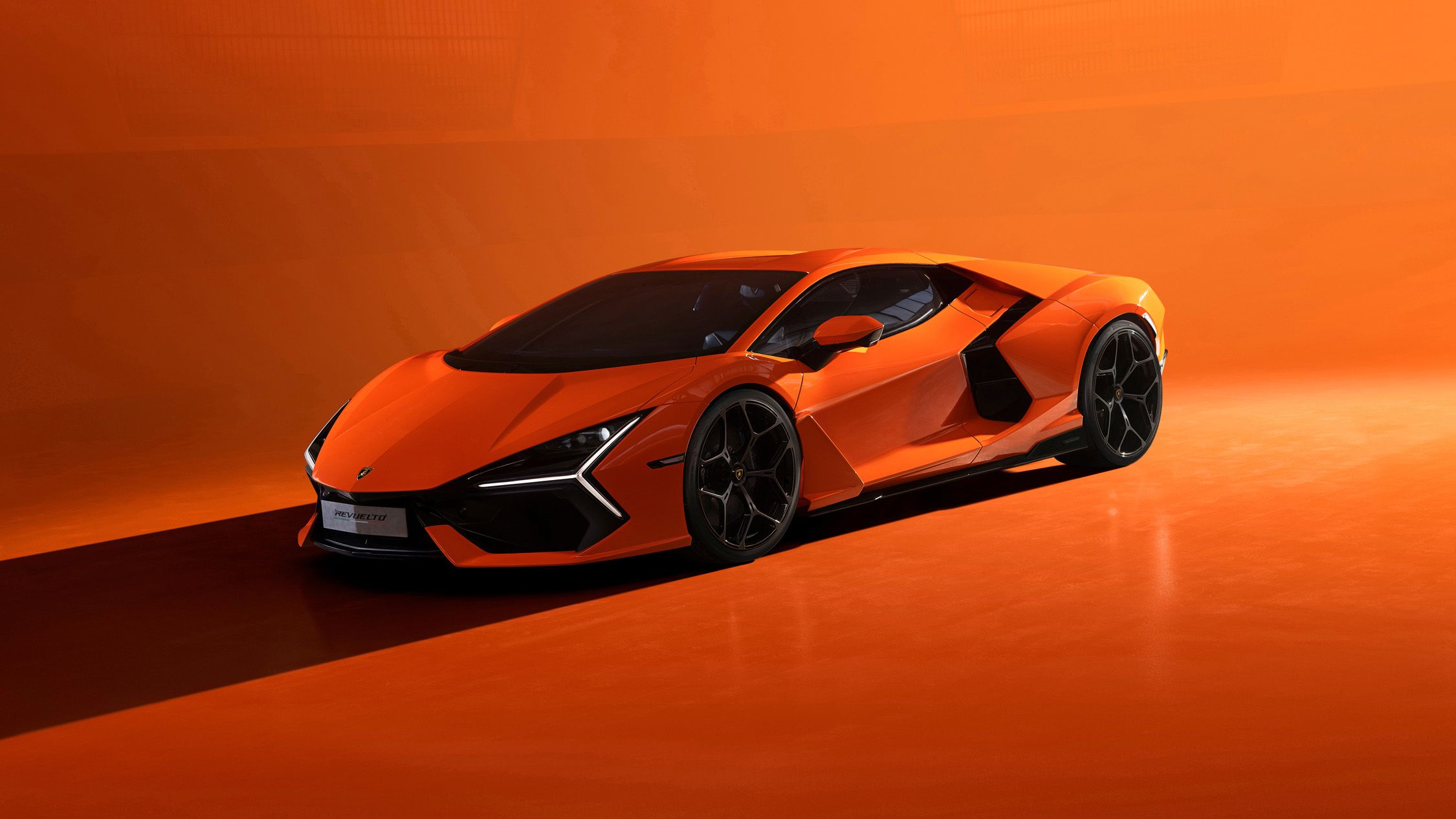 1001 HP 2024 Lamborghini Revuelto Remixes The V 12 Supercar