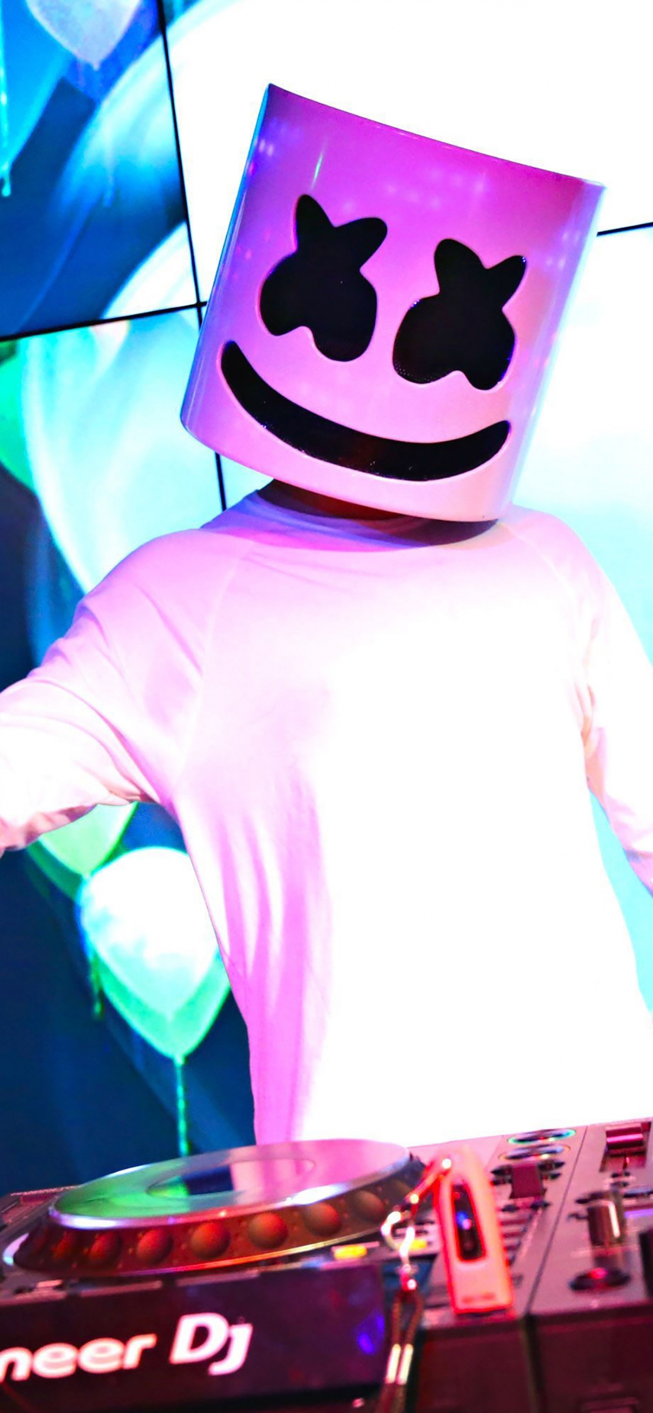 Marshmello Wallpaper 4K, American DJ, Live concert