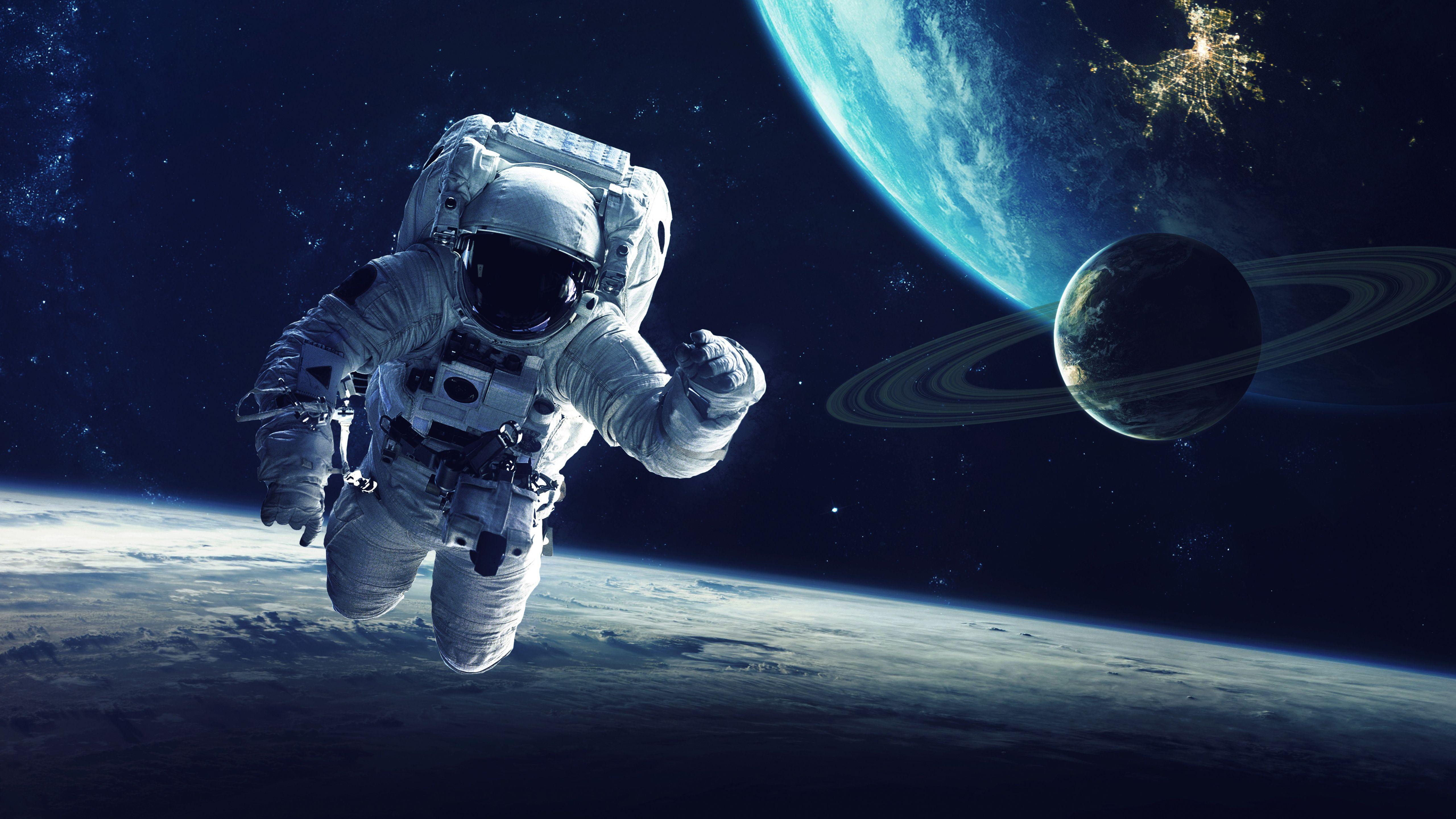 4K Astronaut Wallpaper
