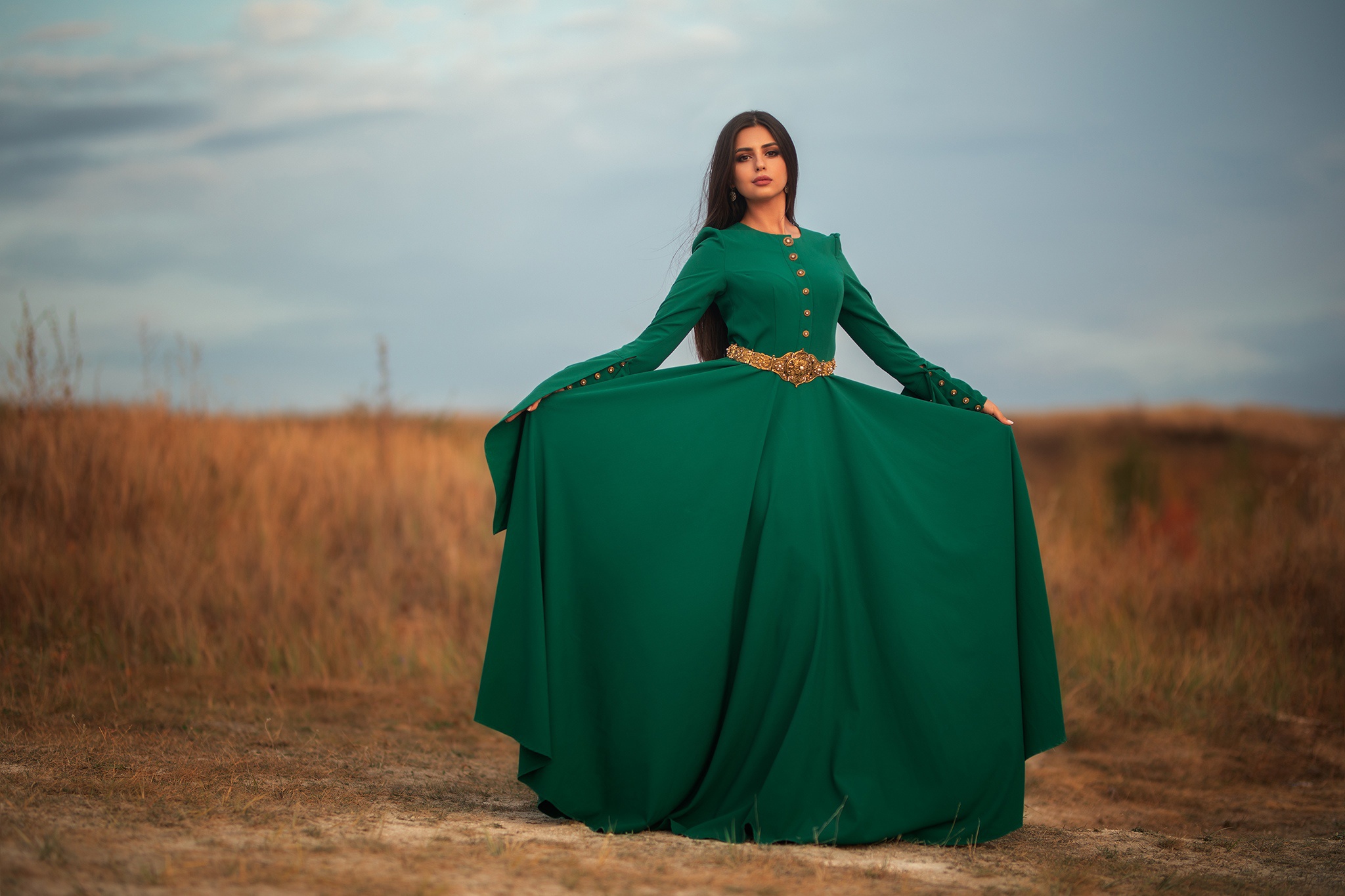 Model HD, Black Hair, Depth Of Field, Green Dress, Woman Gallery HD Wallpaper