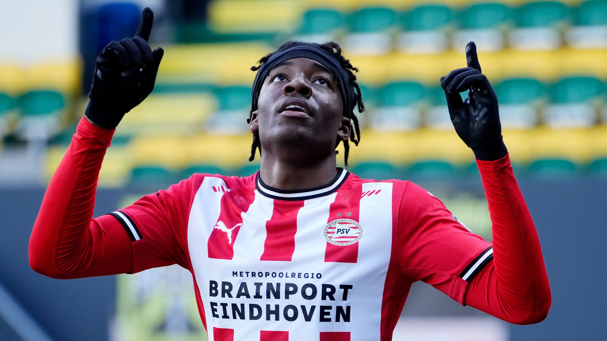 Noni Madueke impressing at PSV: English youngster scores again in Eredivisie win over Fortuna Sittard