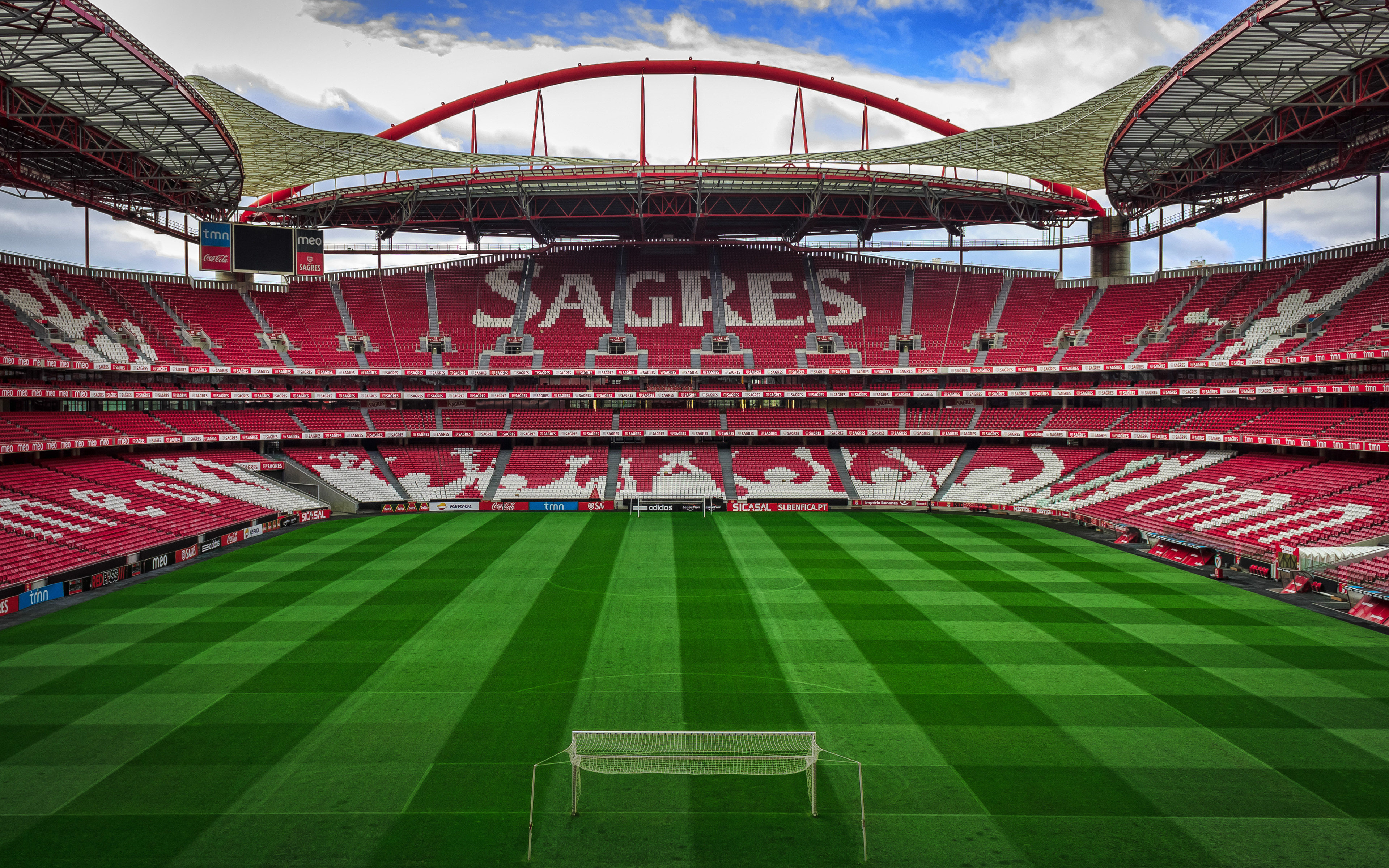 Download wallpaper Benfica Stadium, 4k, HDR, Estadio da Luz, empty stadium, football stadium, soccer, Benfica arena, Lisbon, Portugal, Portuguese stadiums for desktop with resolution 3840x2400. High Quality HD picture wallpaper
