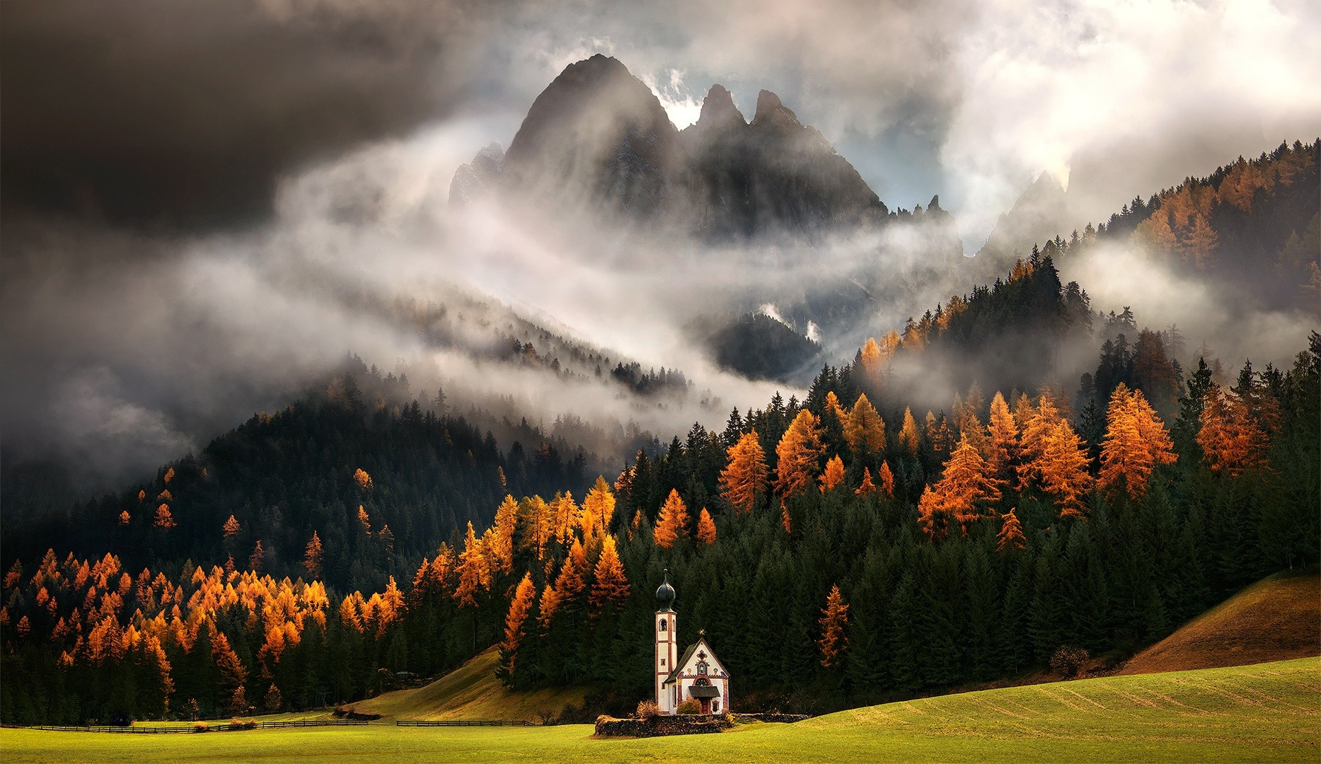 Wallpaper, sunlight, landscape, forest, fall, mountains, Italy, nature, grass, field, clouds, hills, morning, mist, valley, pine trees, church, Max Rive, wildfire, cloud, tree, autumn, leaf, flower, weather, dawn, season, atmospheric phenomenon