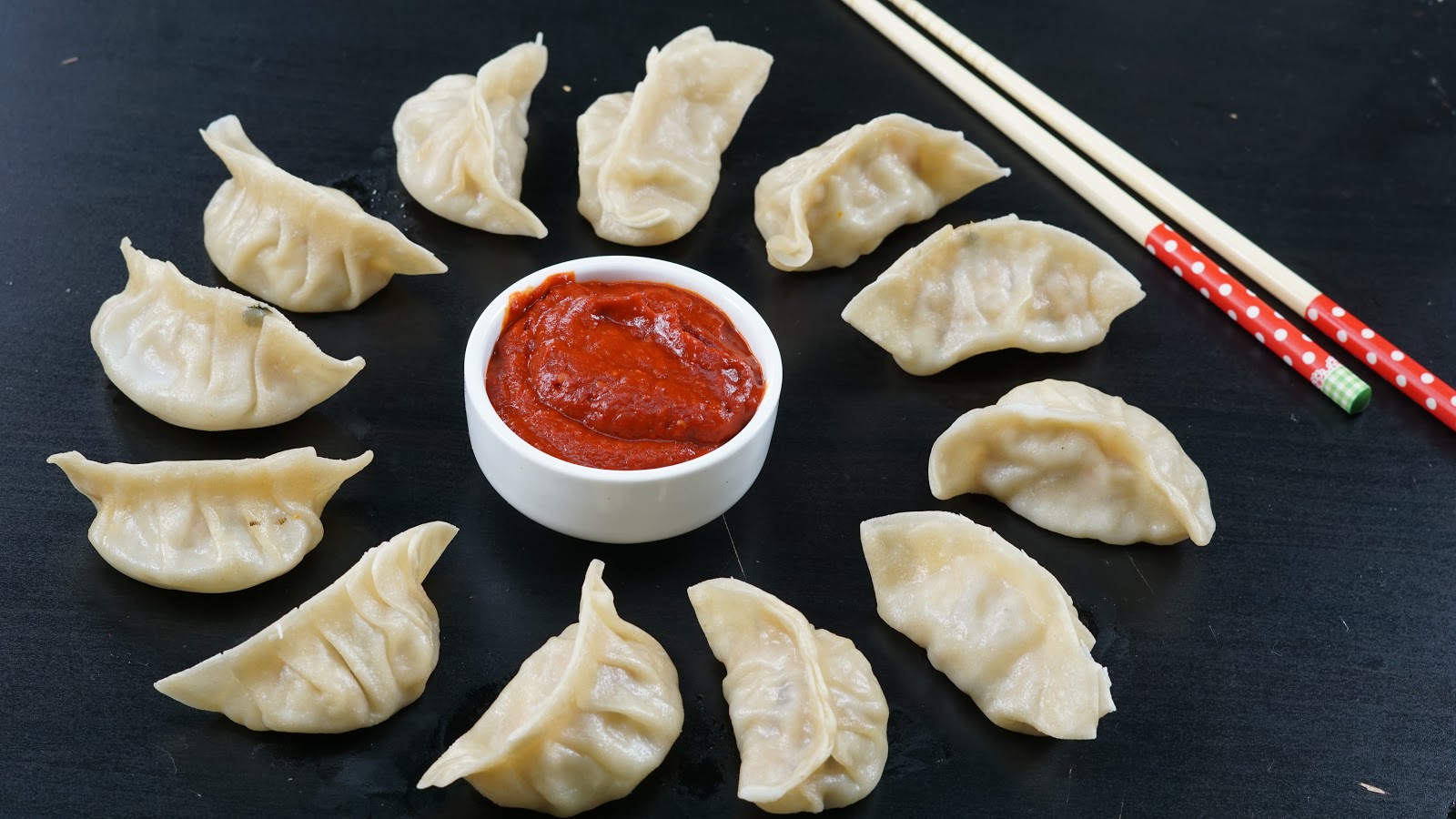 Chicken Momos recipe / Chicken Dumpling. Steffi's Recipes