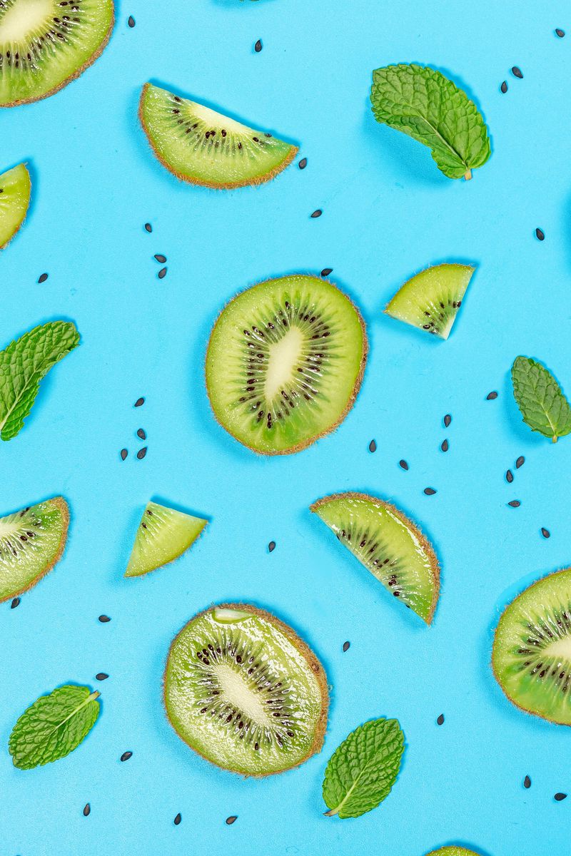 Download Wallpaper 800x1200 Kiwi, Slices, Mint, Leaves, Grains Iphone 4s 4 For Parallax HD Background