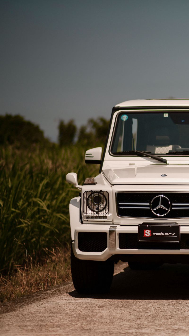 Download Wallpaper 800x1420 Mercedes Benz G63 Amg, Mercedes, Car, Suv, White, Front View Iphone Se 5s 5c 5 For Parallax HD Background