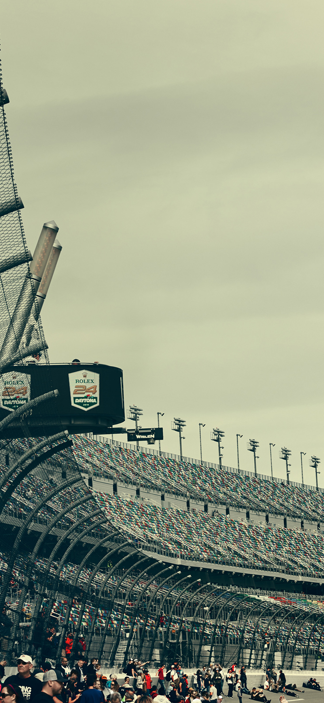 iPhone X wallpaper. art car race