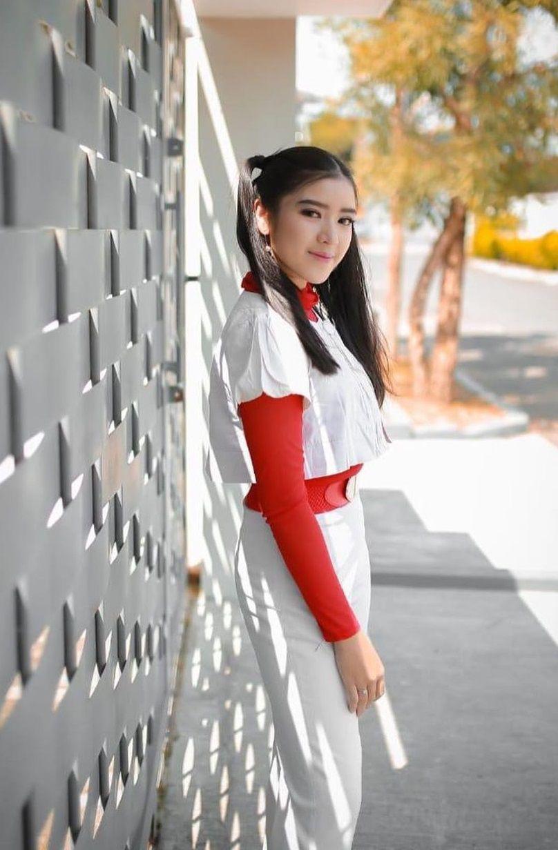 Tiara Andini Wallpaper Foto Offline安卓版应用APK下载