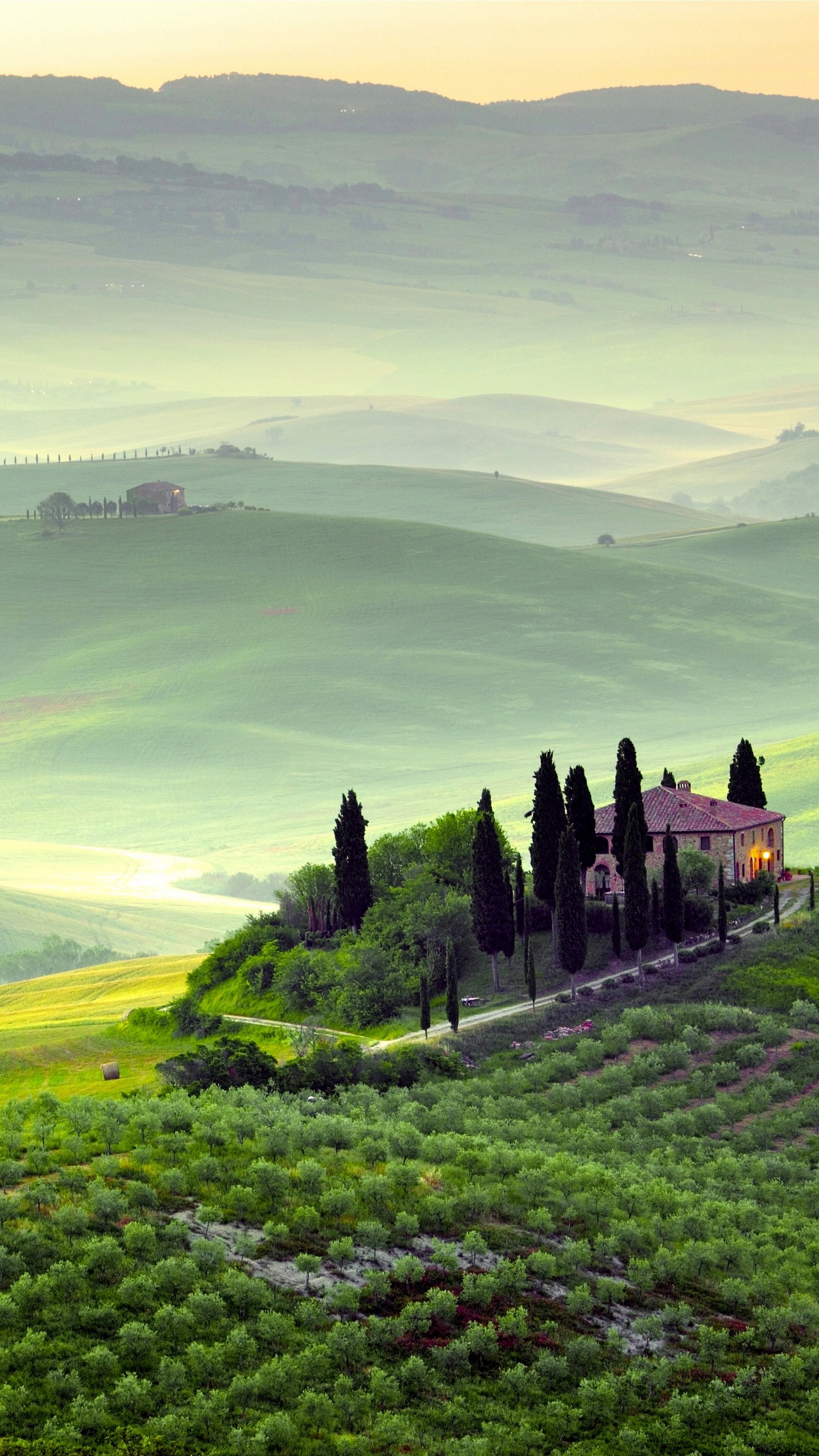 Wallpaper Tuscany, 4k, HD wallpaper, Italy, Hills, meadows, house, fog, Nature