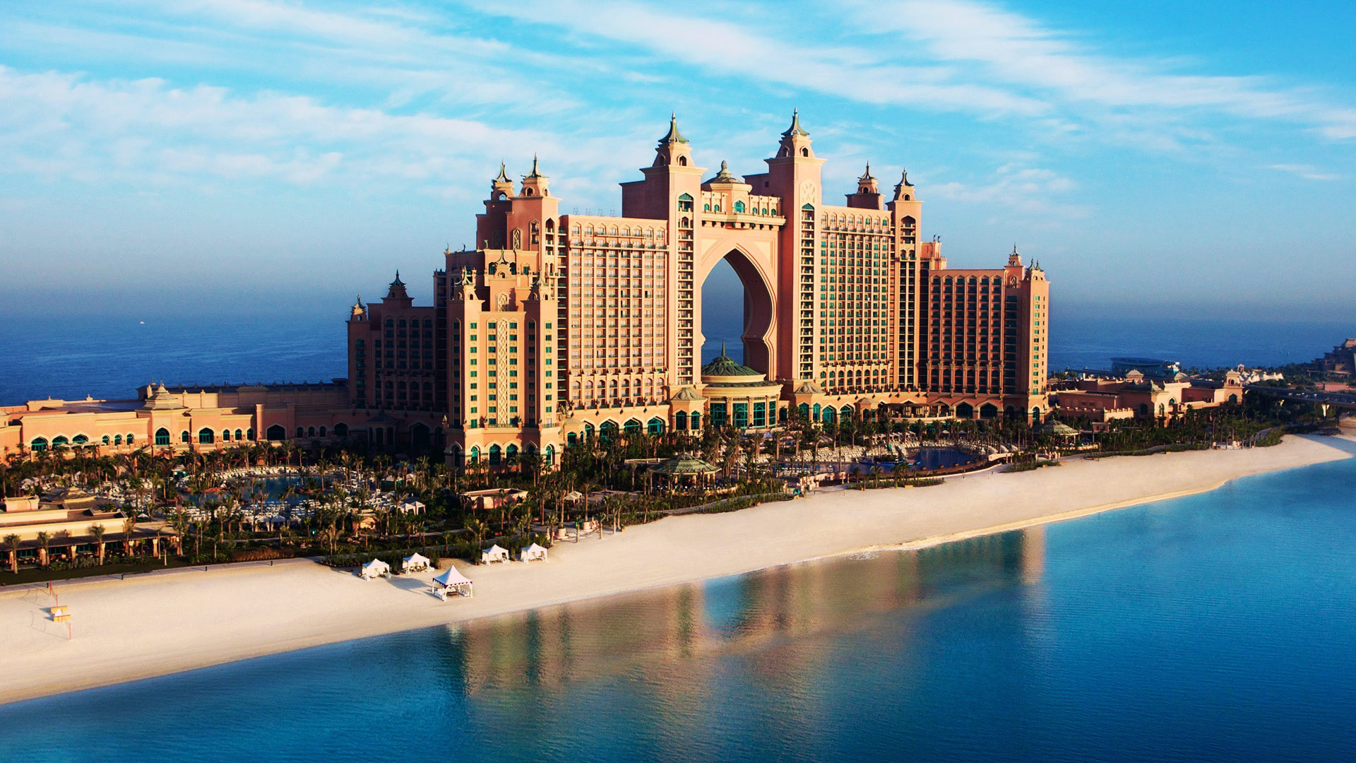 The wallpaper of Atlantis, majestic Dubai hotel situated on Palm Jumeirah