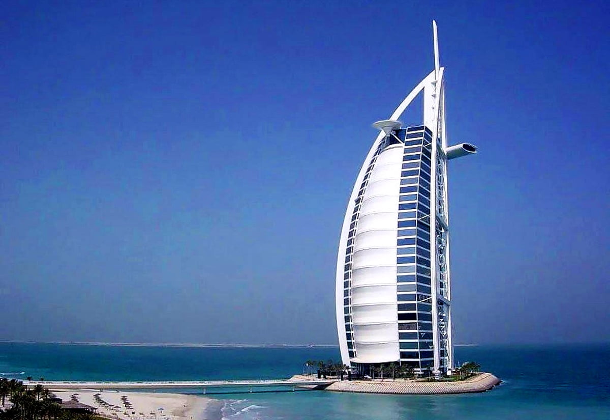 Aesthetic Jumeirah Beach Hotel, Dubai, United Arab Emirates image. Best Free pics